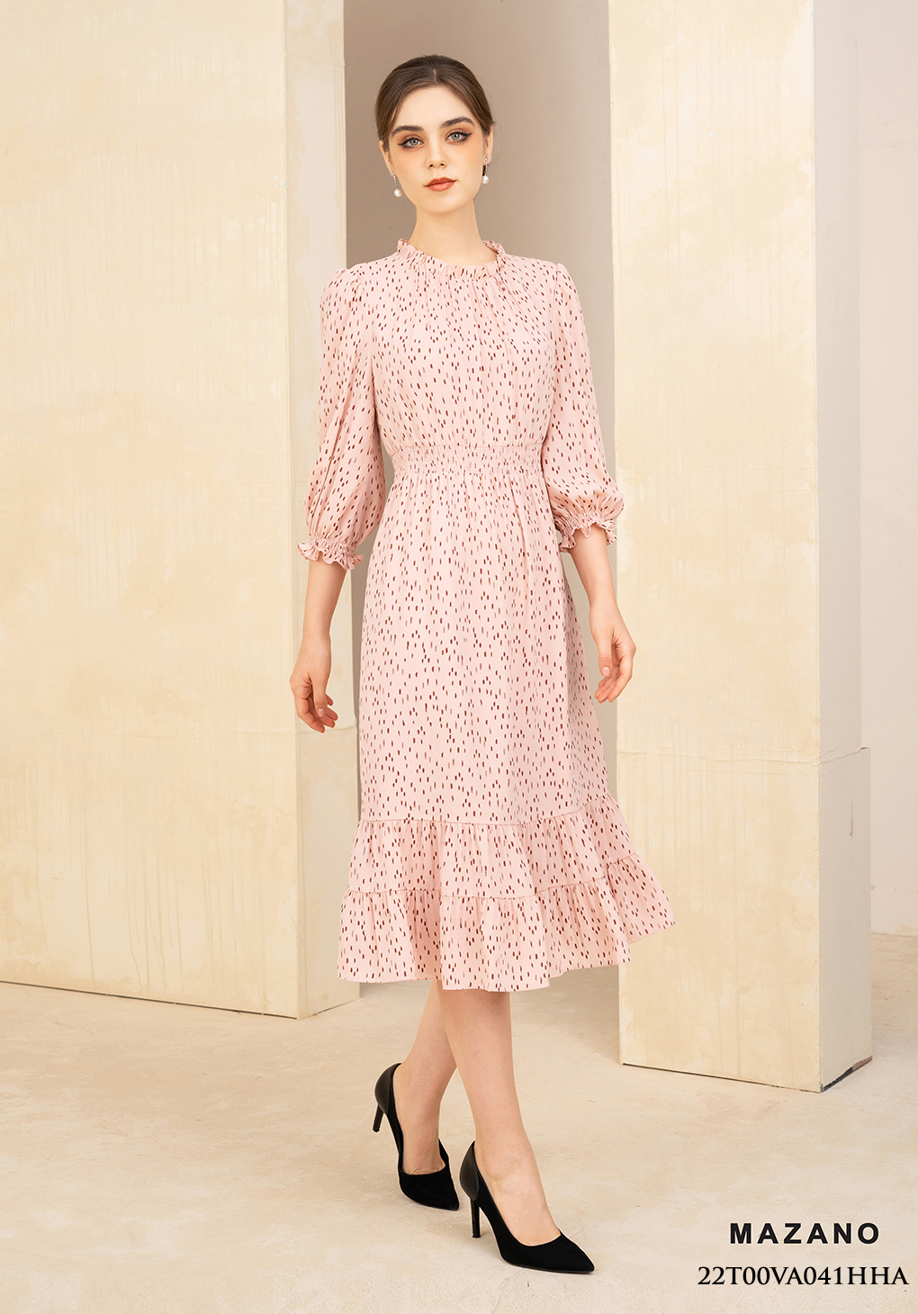 Đầm hồng họa tiết bùng eo chun_thumbnail_1