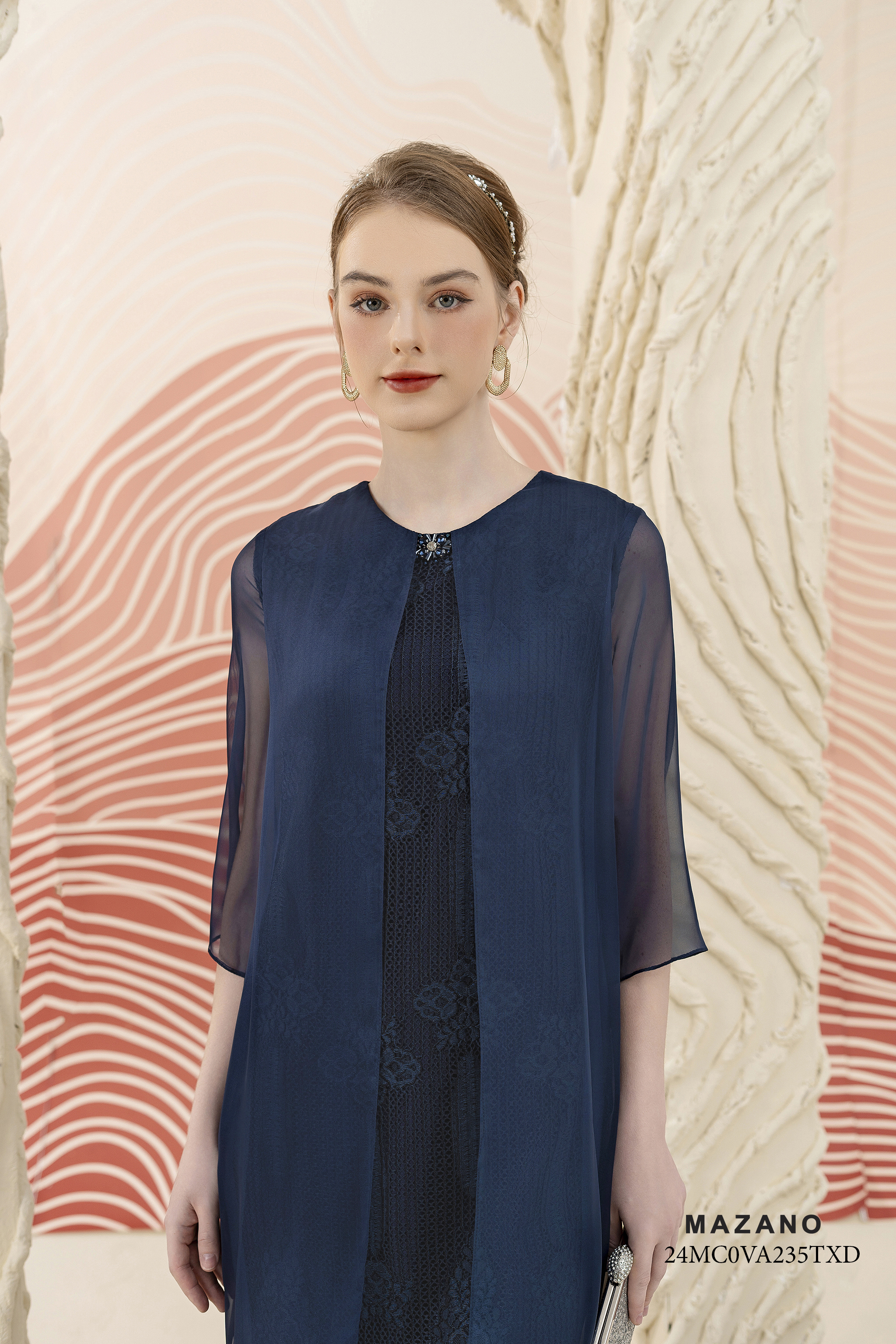 Váy Đầm suông A tà bong phối chất liệu Đính trang trí cổ Cổ tròn Tay lỡ Dài qua gối_thumbnail_2