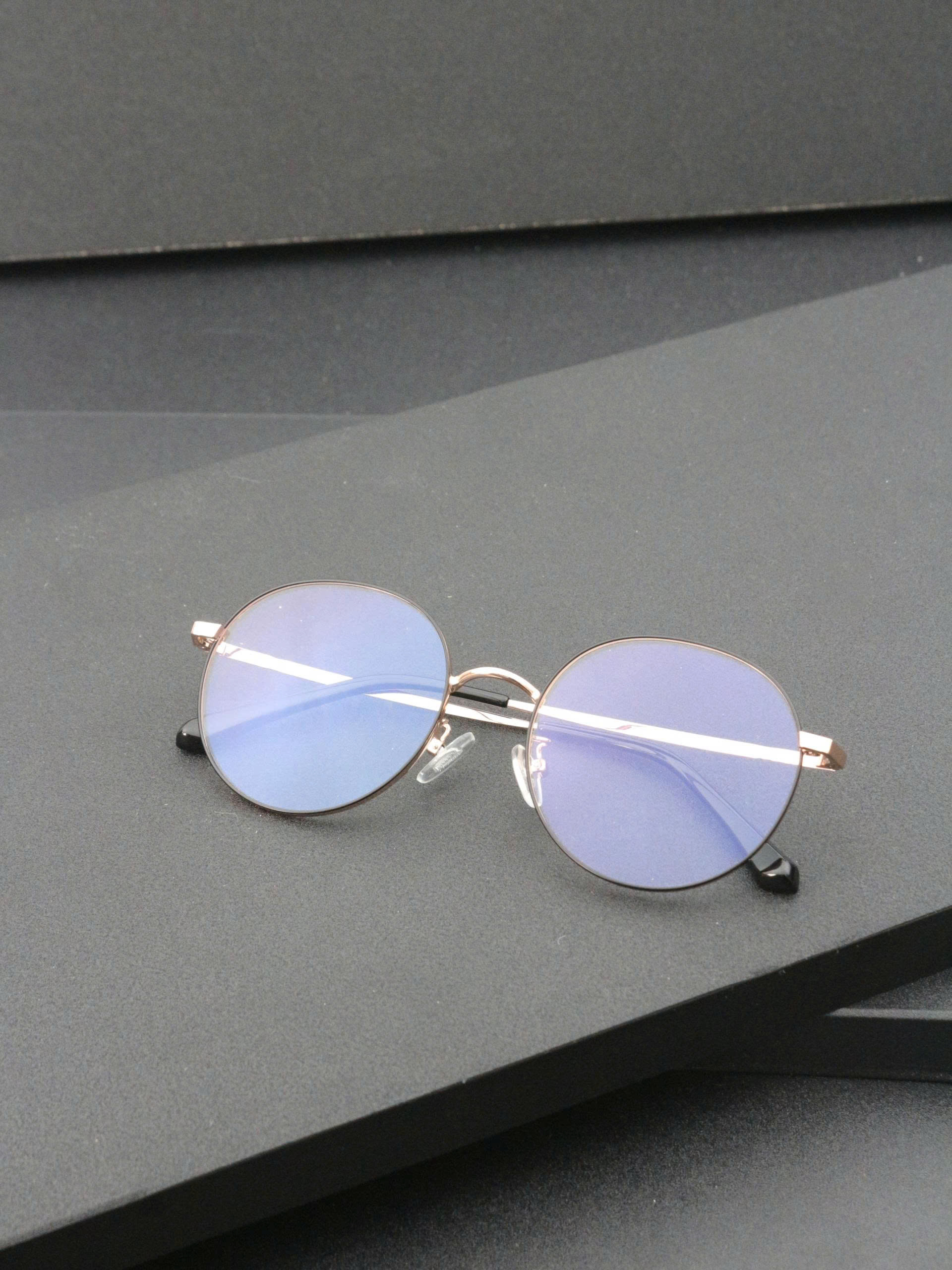 Classic Titanium Eyewear Oval Model_thumbnail_40