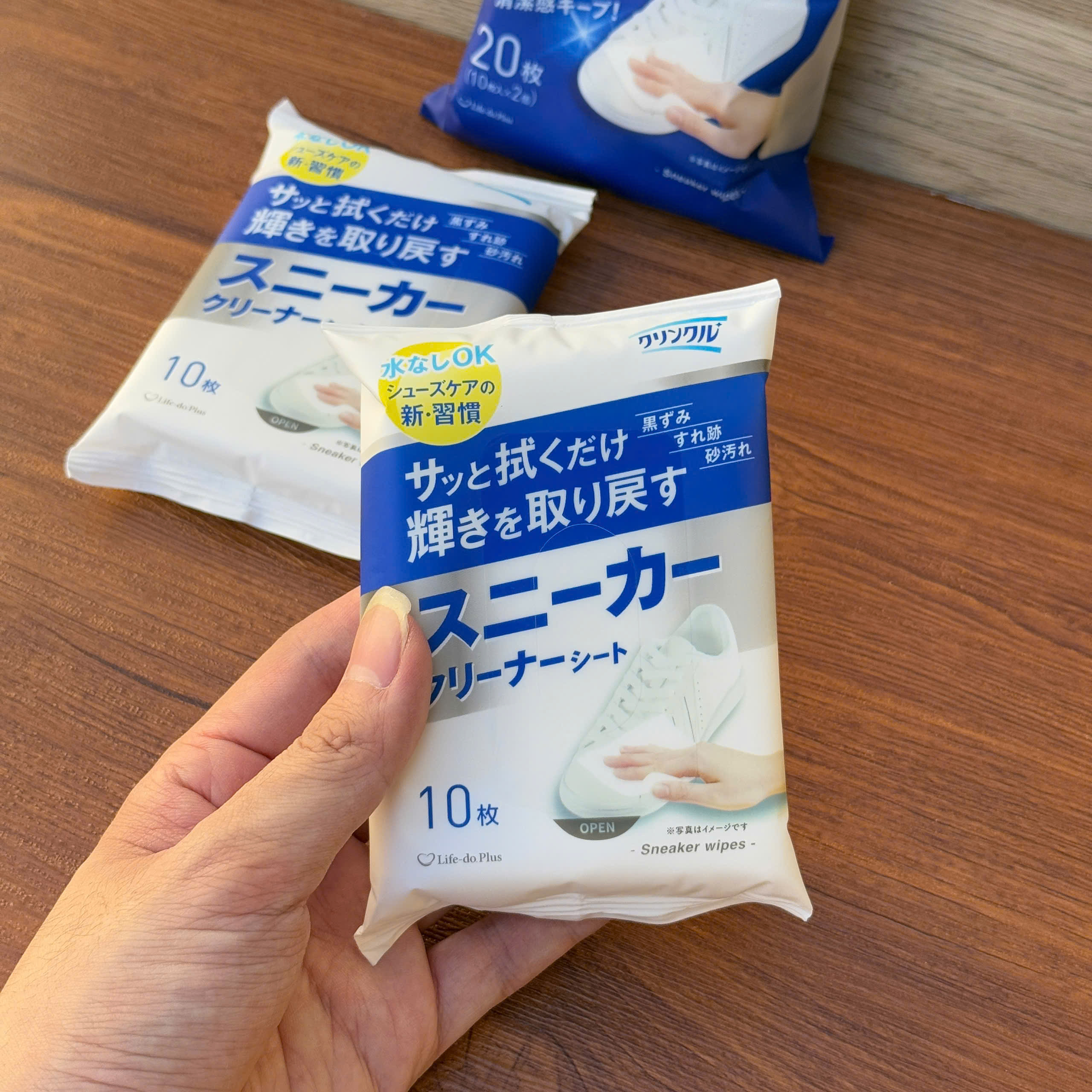 SET 2 Gói 20 Tờ Giấy Ướt Làm Sạch Giày Life-do_thumbnail_1