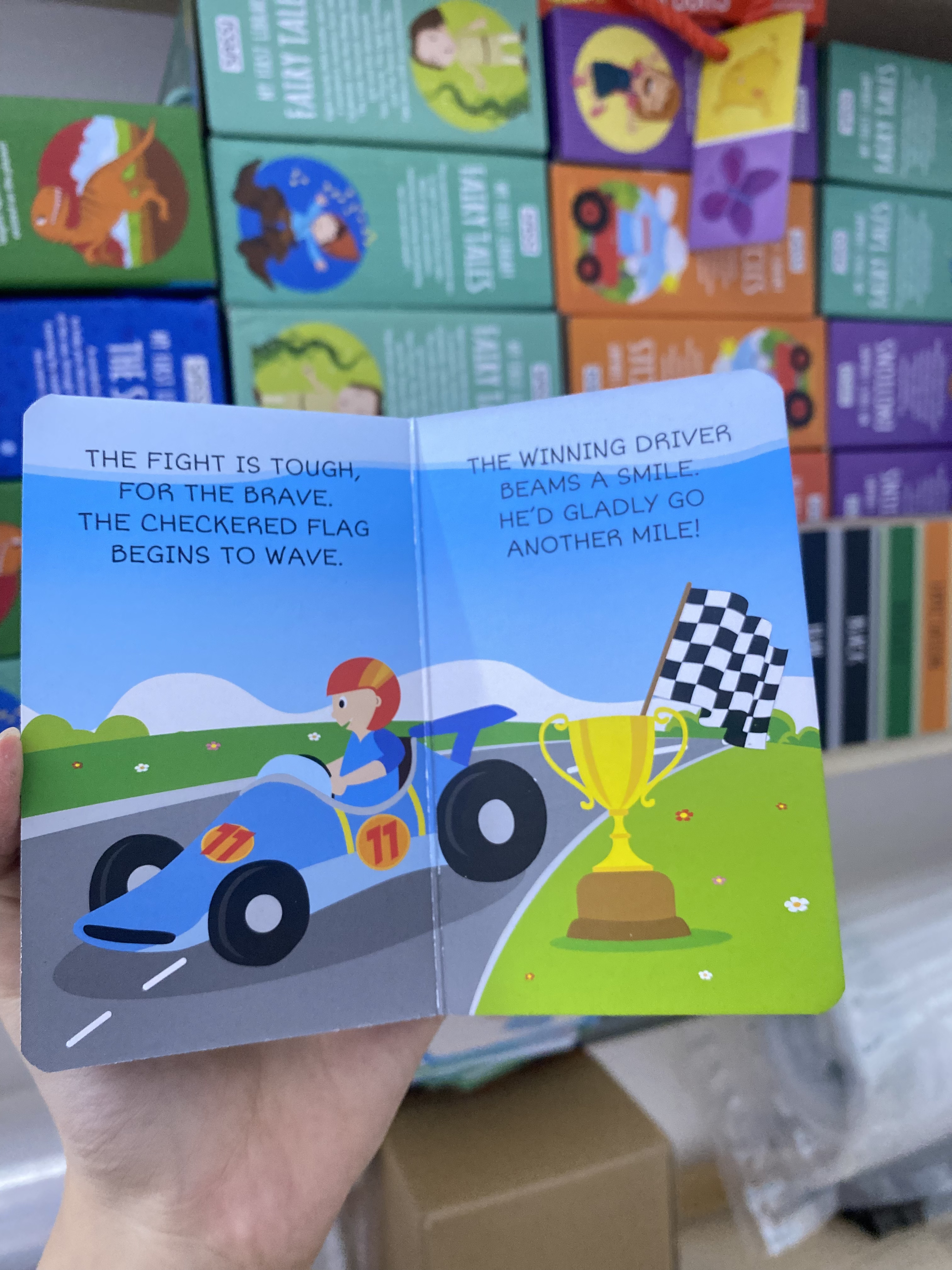 RACECAR ( My First Library. Vehicles)_thumbnail_3