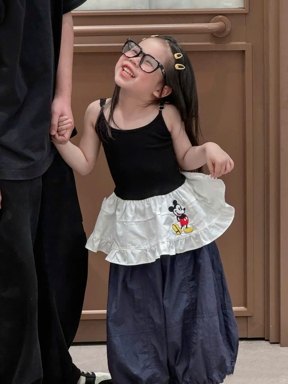 A14 - Áo 2 dây đen trơn dáng ôm basic hãng OPL (Sz90-130)