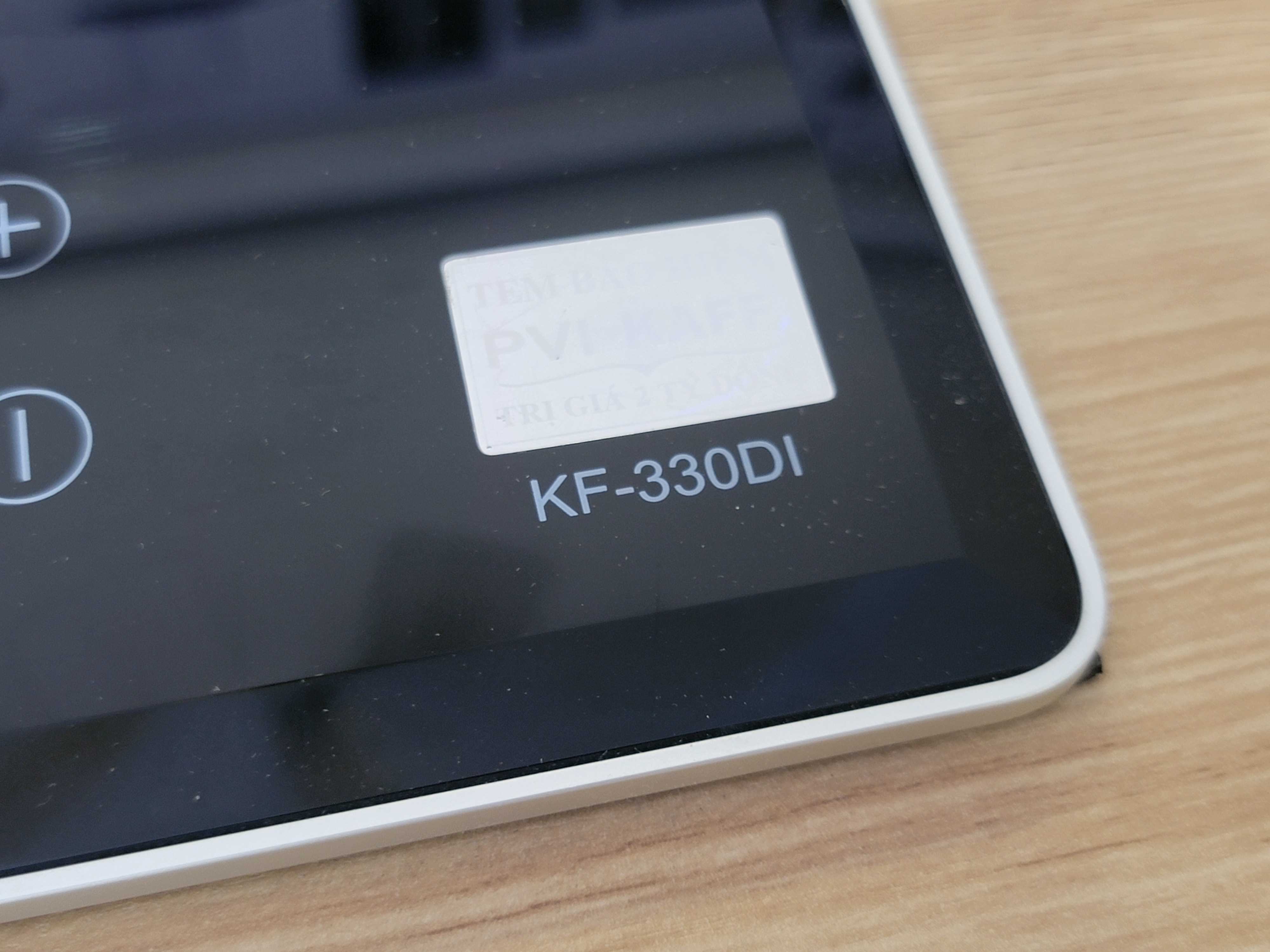 Bếp từ Domino KF-330DI trưng bày_thumbnail_1