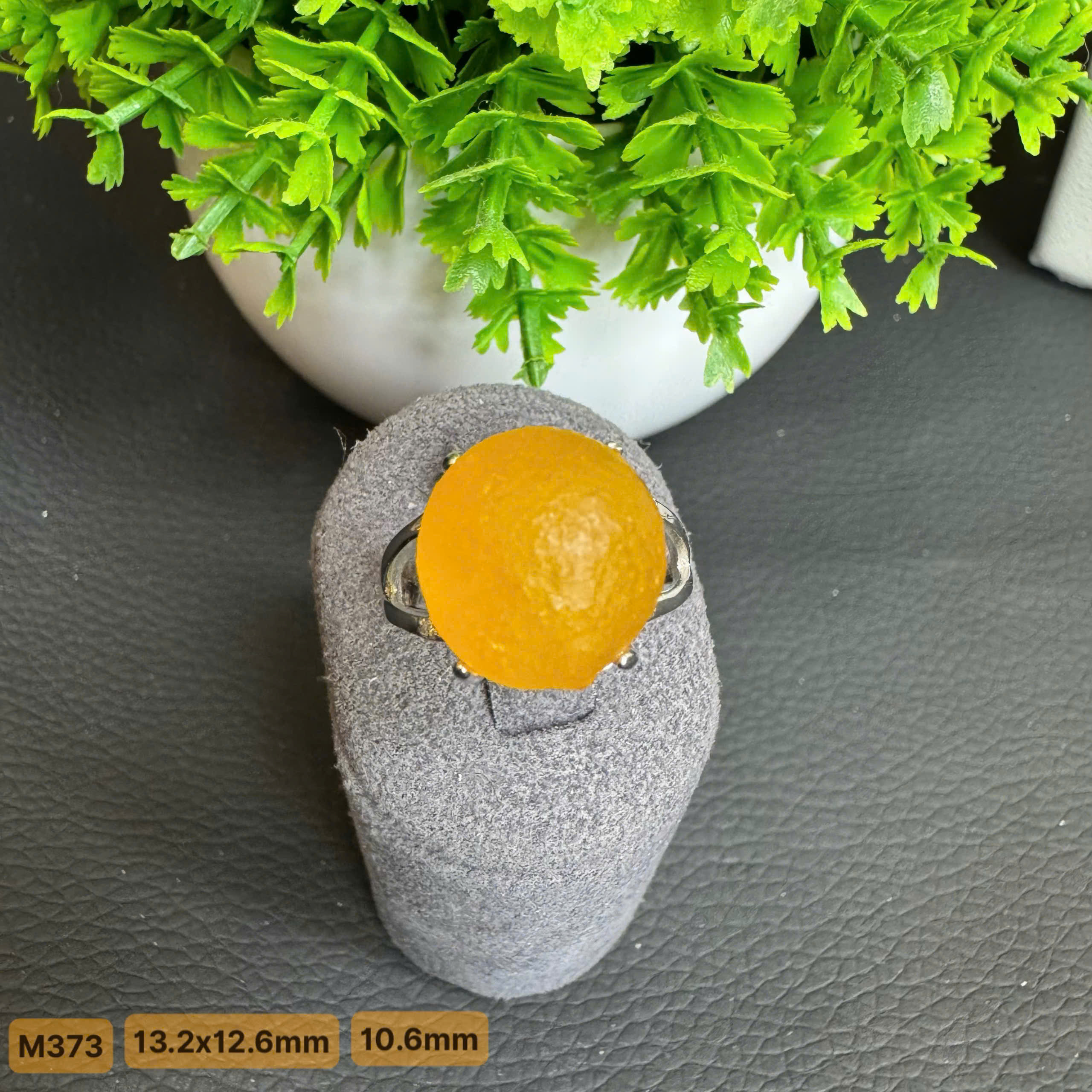 Nhẫn Giọt Vàng Mật - M373