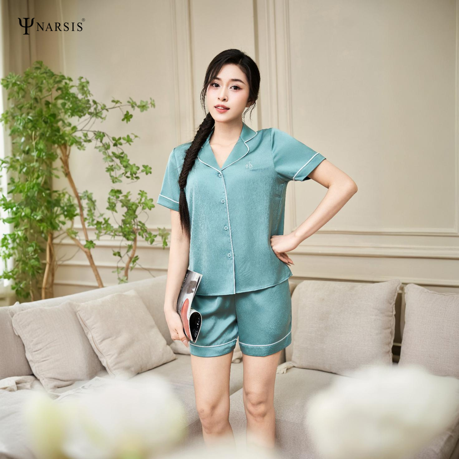Bộ Đồ Ngủ Pijama Lụa Ngọc Trai Narsis M250047, Áo Tay Ngắn, Quần Cộc, Thanh Lịch, Mềm Mịn, Mùa Hè M25007
