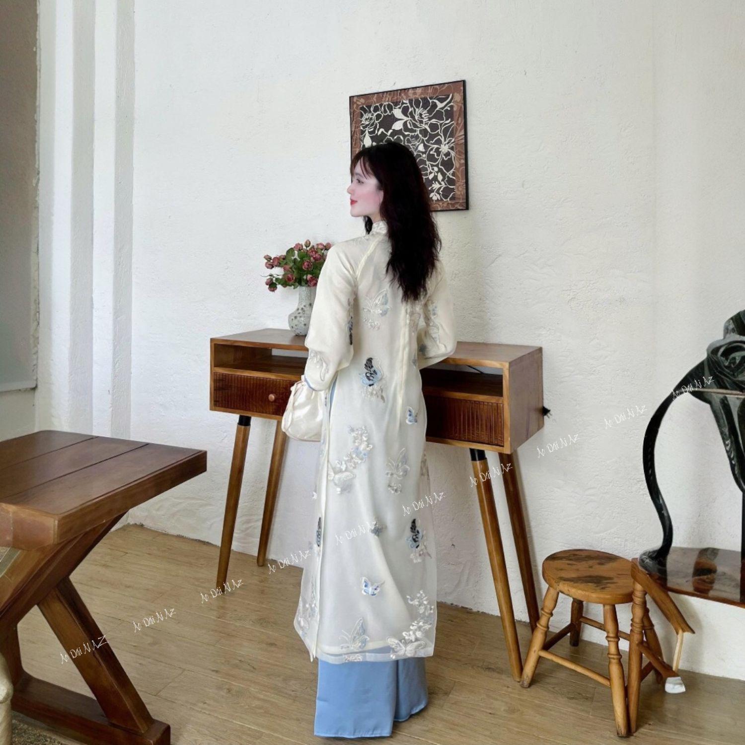 Áo Dài Cách Tân Nữ Dáng Suông Voan Thêu Hồ Điệp Mặc Tết Dự Tiệc 4 Tà Tay Dài KH20_thumbnail_1