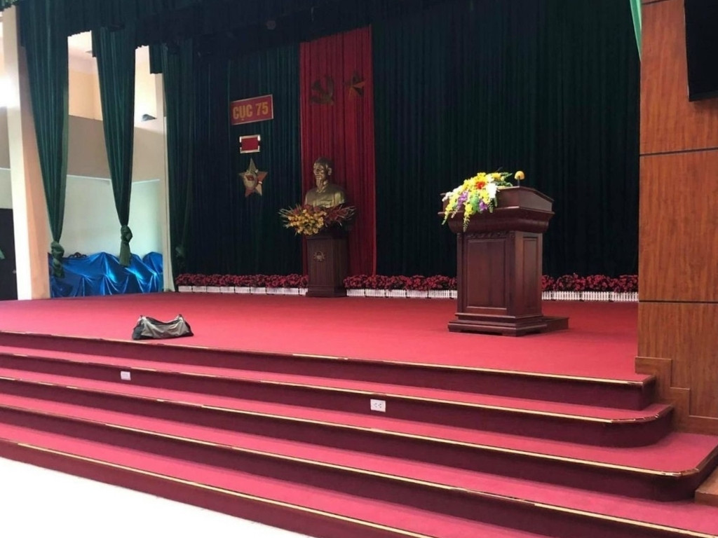 Thảm cuộn BD-001 màu đỏ_thumbnail_3