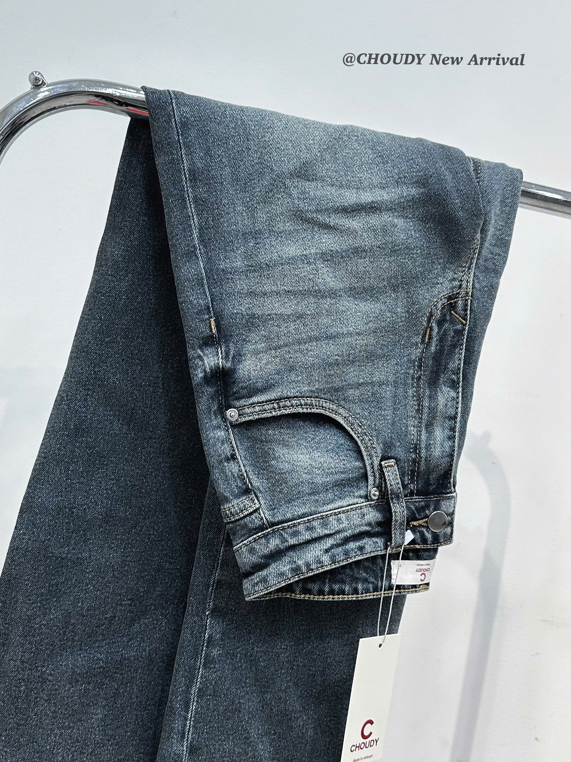 SALE U591 QUẦN JEAN SUÔNG_thumbnail_3