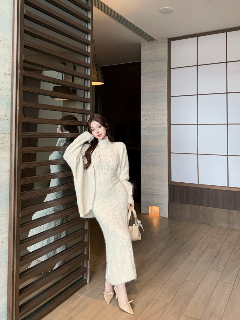 Set Len + Áo Choàng Ôm Body Sang Chảnh