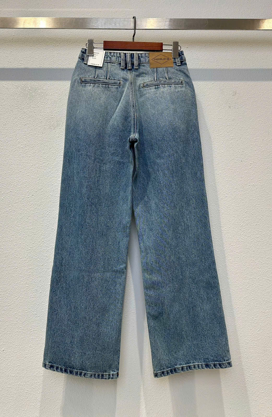 QUAN JEAN THEORLAT_thumbnail_4