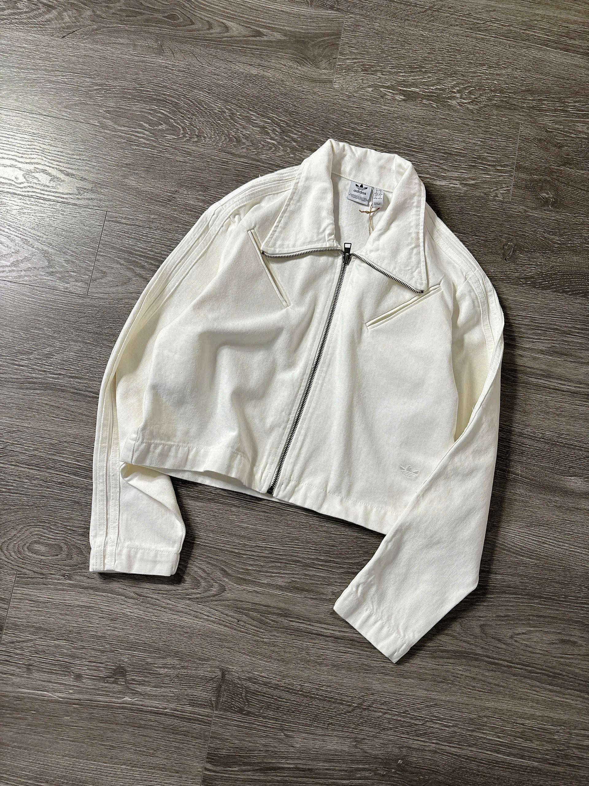 A10 ÁO KHOÁC JEAN TRẮNG_thumbnail_8