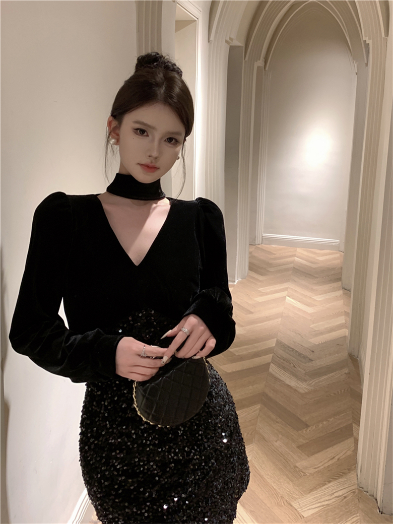 Đầm Sequin Đen Velvet Charm – Sang Trọng & Quyến Rũ