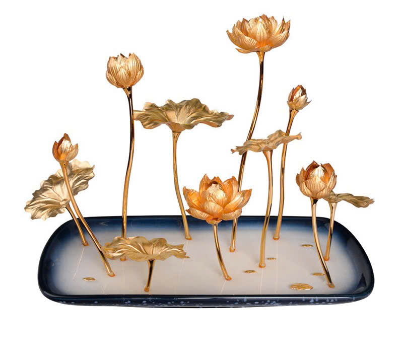 Hồ Hoa Sen mạ  Vàng 24K KT 33x15x36cm