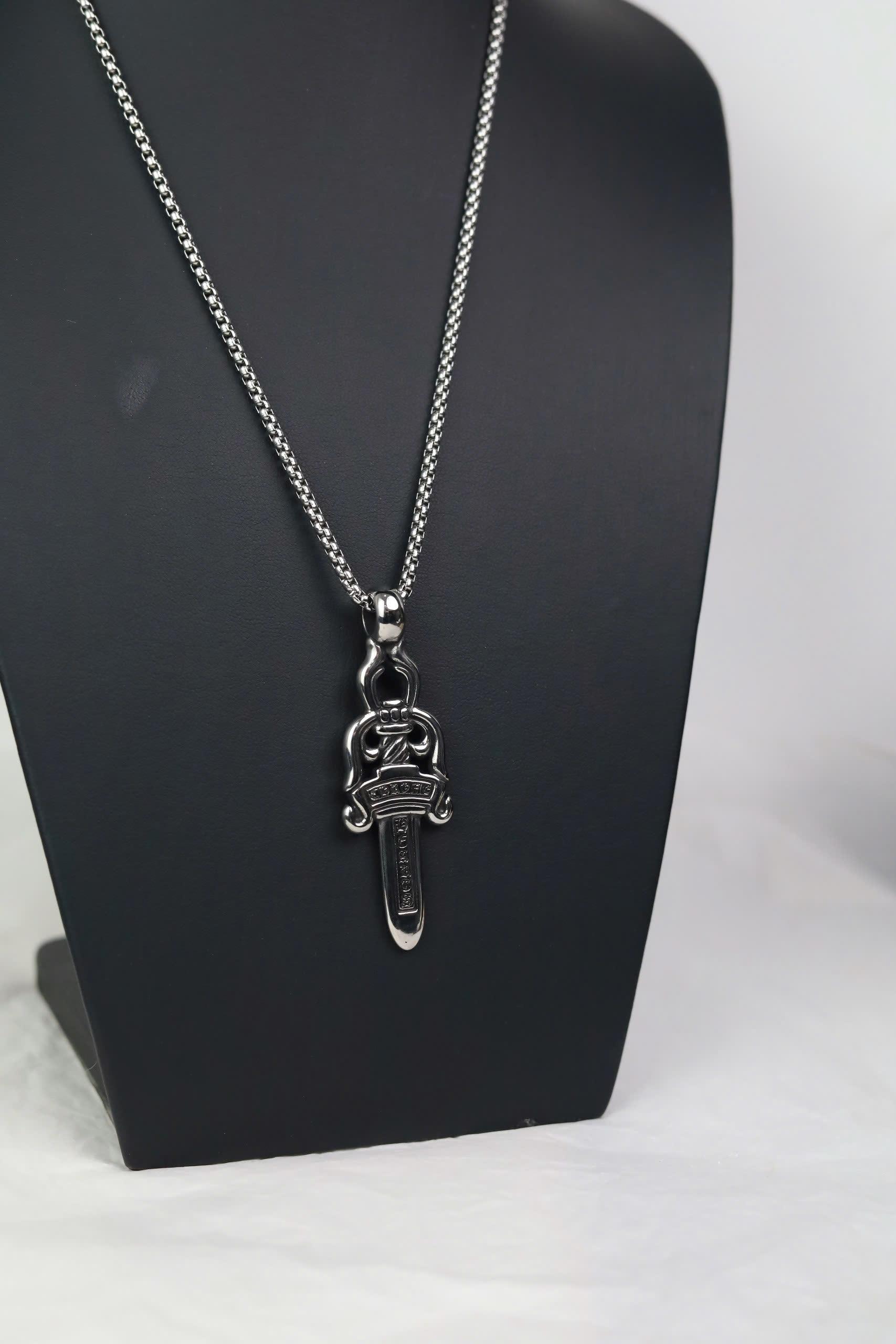 Vòng cổ titan chìa khóa_thumbnail_1