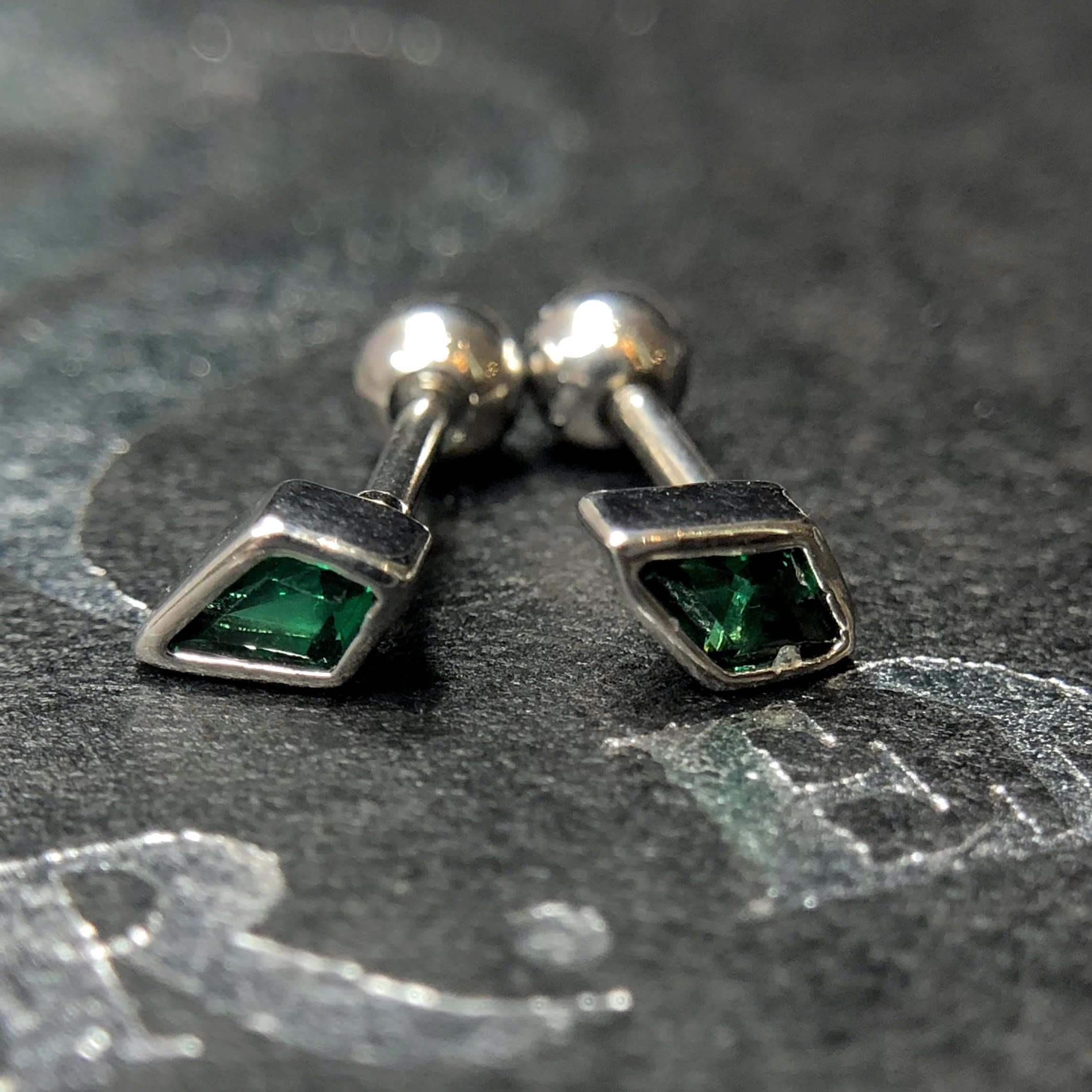 Khuyên kiểu đá xanh viền dẹt_thumbnail_2