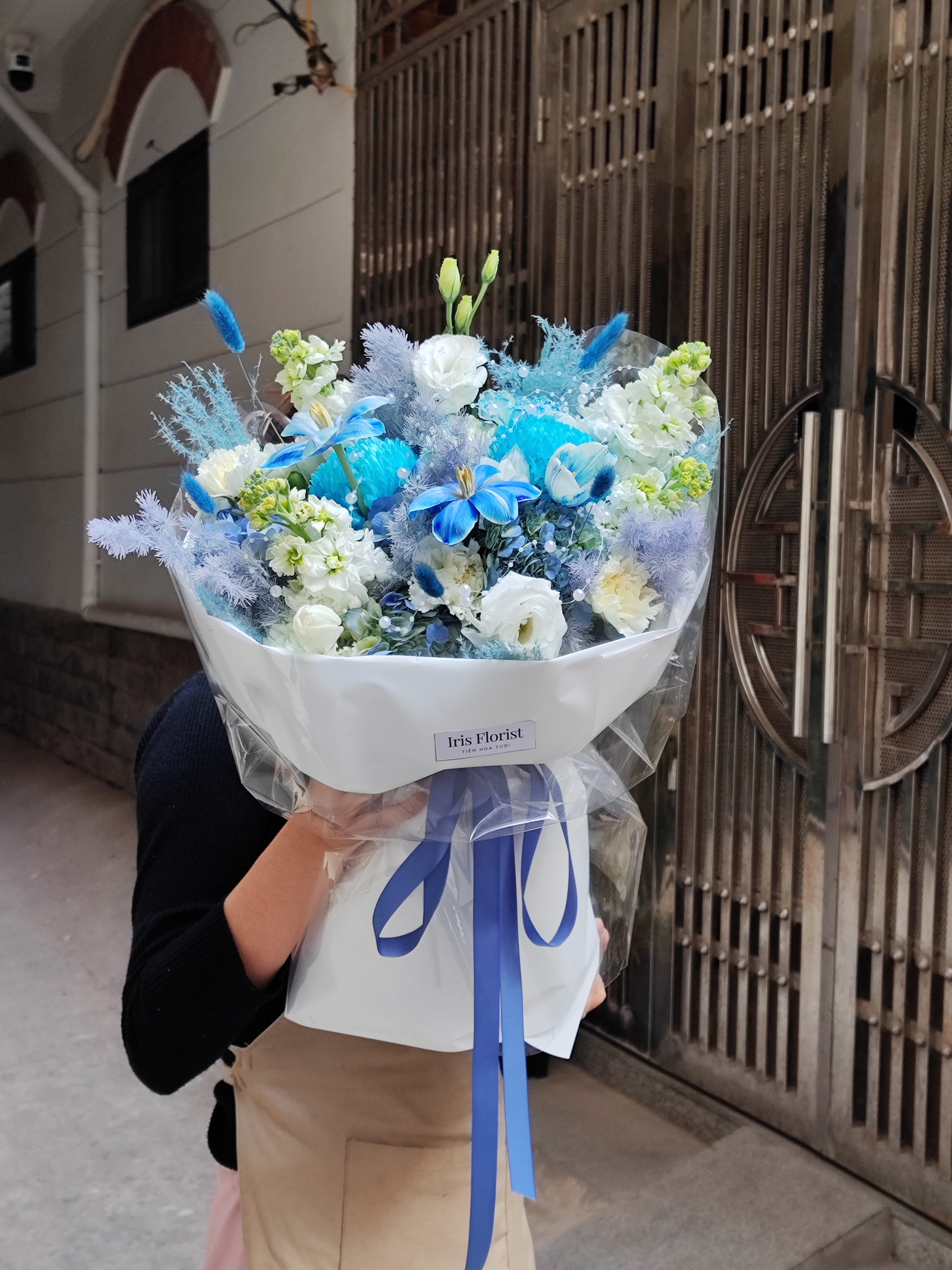 Deep Ocean Blue Bouquet - Bó hoa tone Xanh đậm - Size L_thumbnail_3