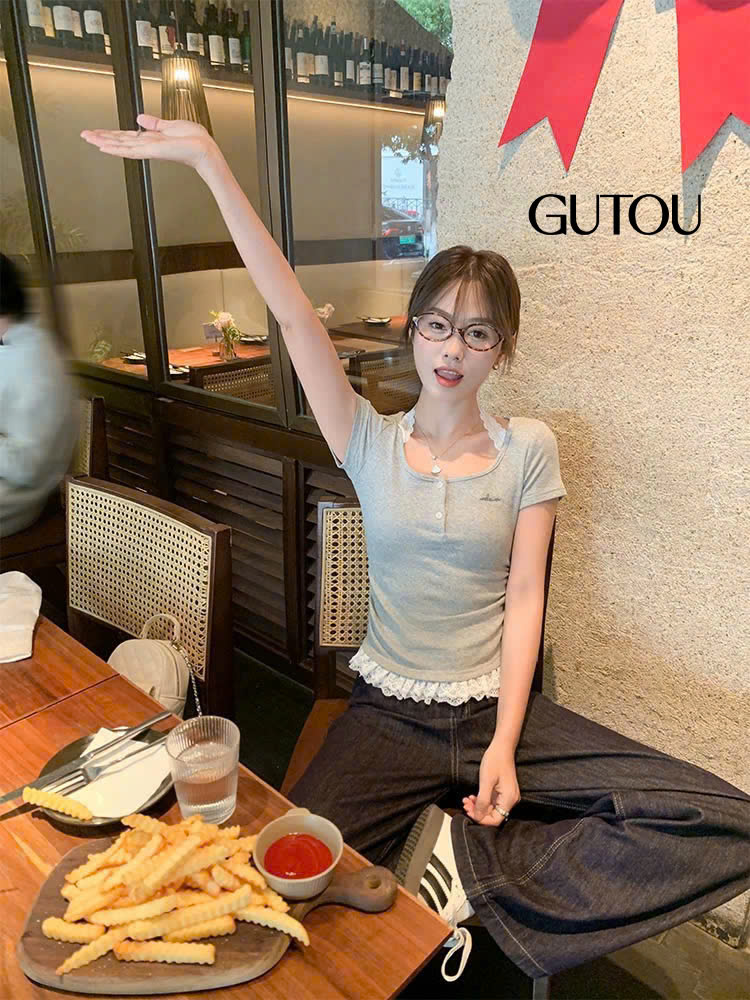 [GUTOU] Áo thun gân tăm phối ren cổ vuông_thumbnail_10