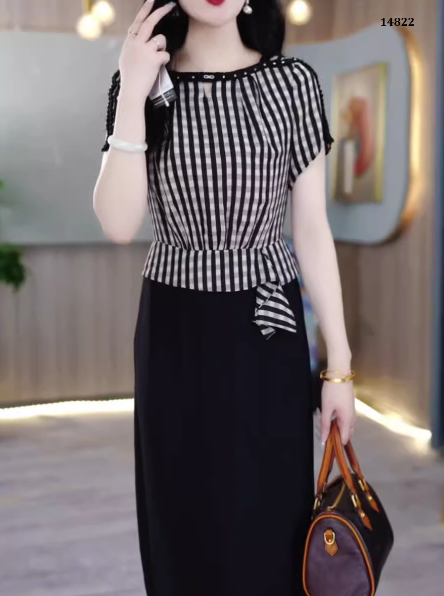14822-Đầm body suông phối sọc caro dáng peplum ( voan lụa sọc, thun mịn)_thumbnail_0