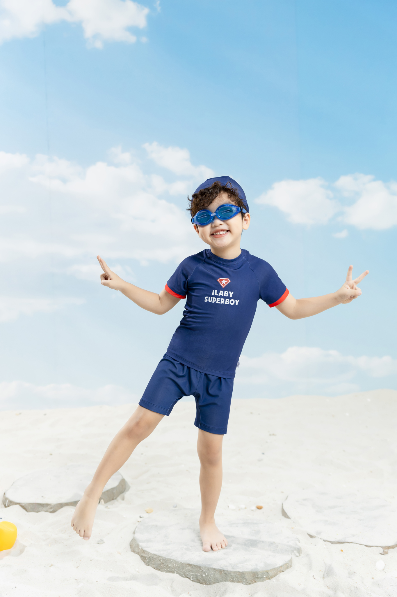 Set bơi rời bé trai "Ilaby Superboy"