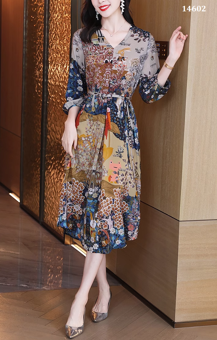 14602-Đầm  voan in 3D  cổ V, eo thắt dây (voan, lót )_thumbnail_0