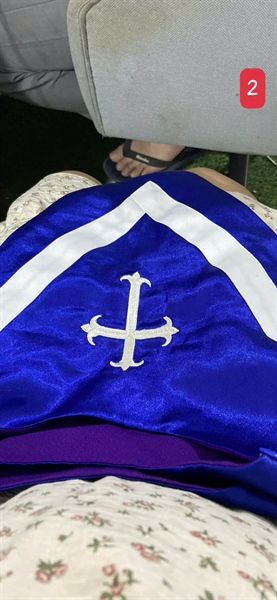 Yếm ca đoàn 2 mặt  vải dâu (xanh dương - tím né trắng)