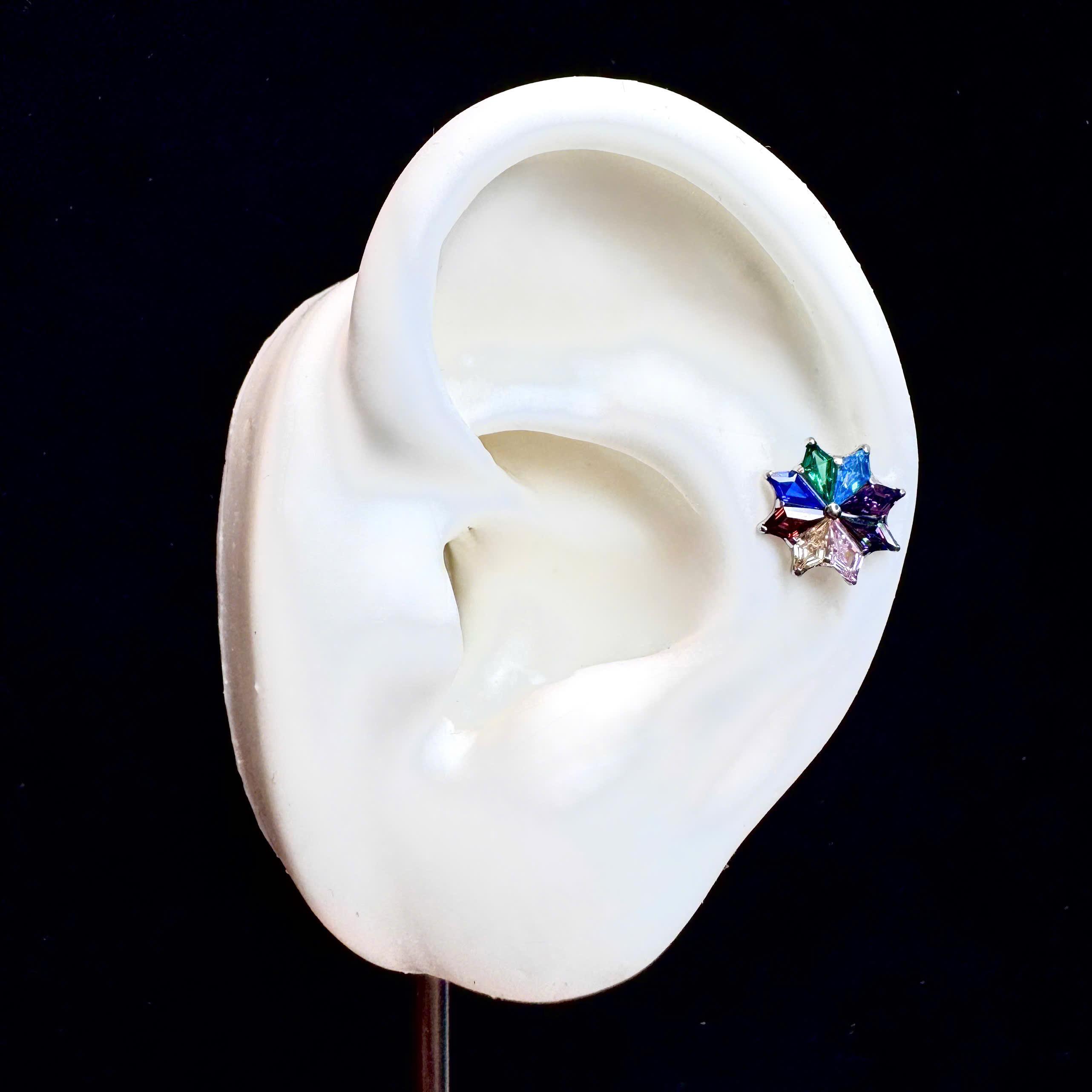 Khuyên kiểu titan hoa 8 cánh nhọn_thumbnail_3