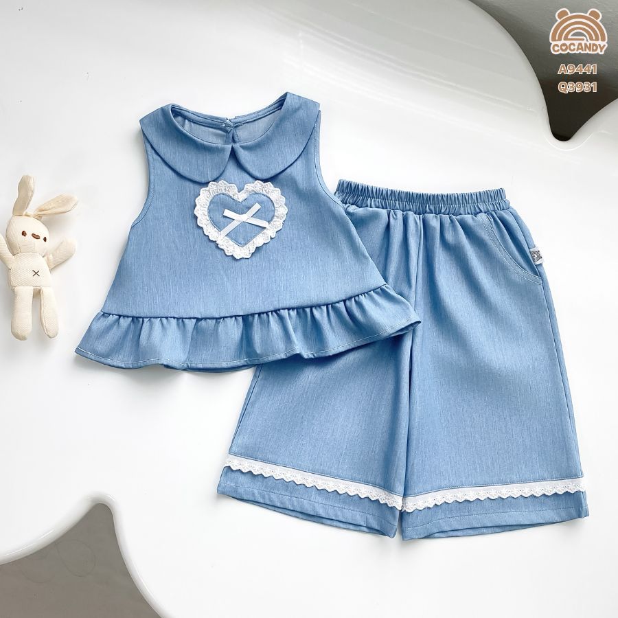 Áo cộc XANH sát nách trái tim ren nơ