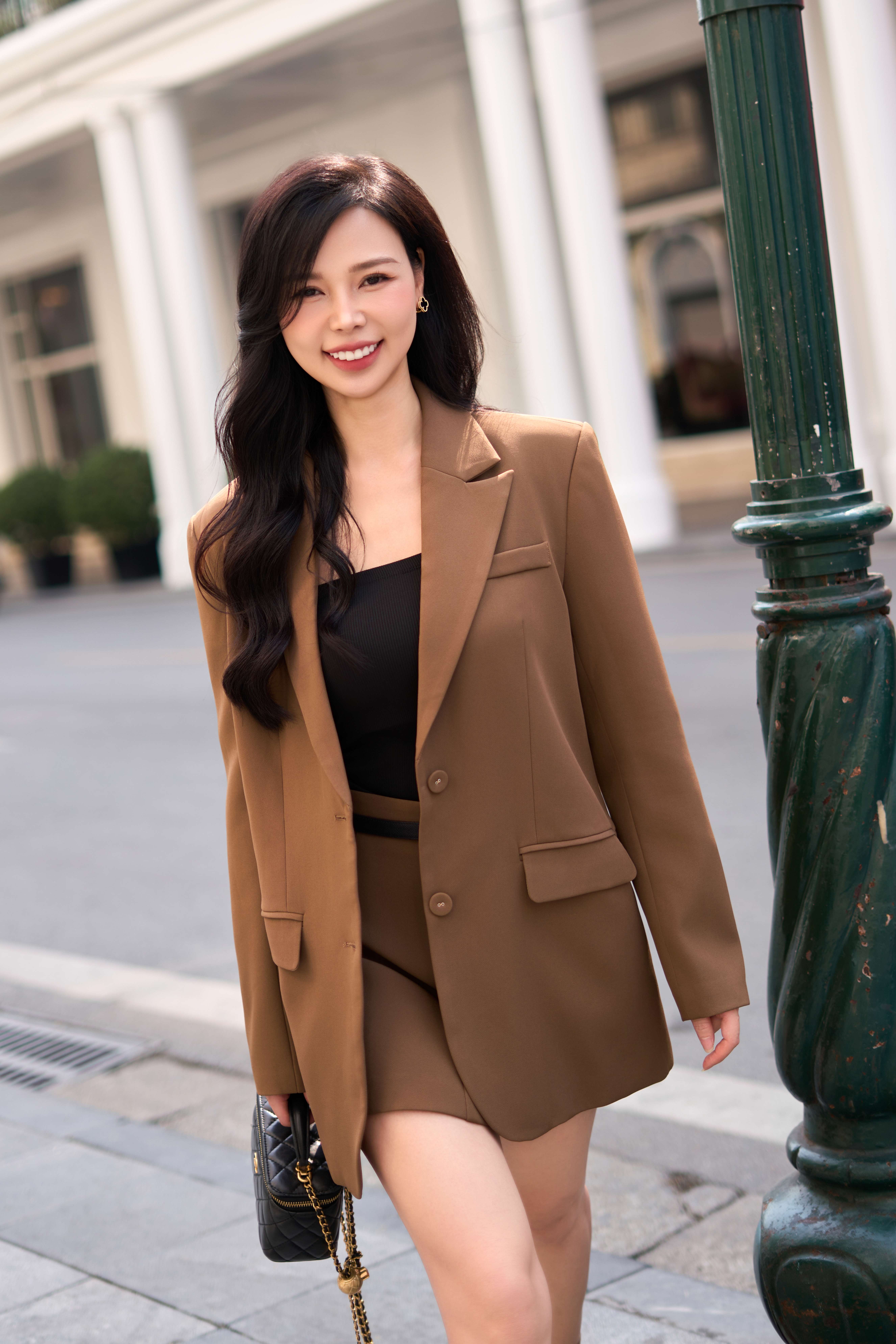 KATIE BLAZER_thumbnail_9