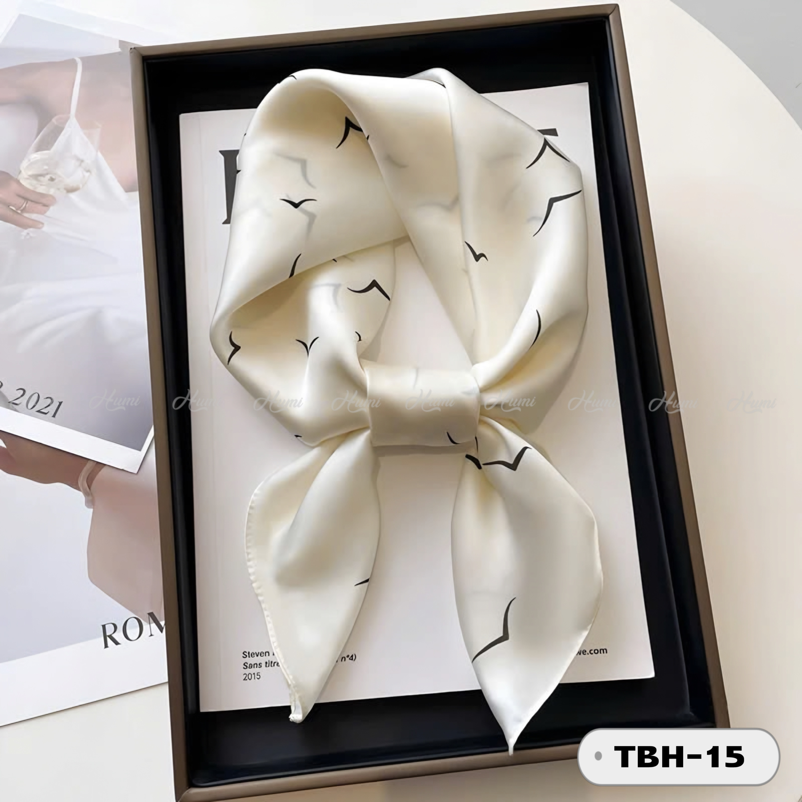 KHĂN LỤA VUÔNG HQ 70x70CM (TBH15)