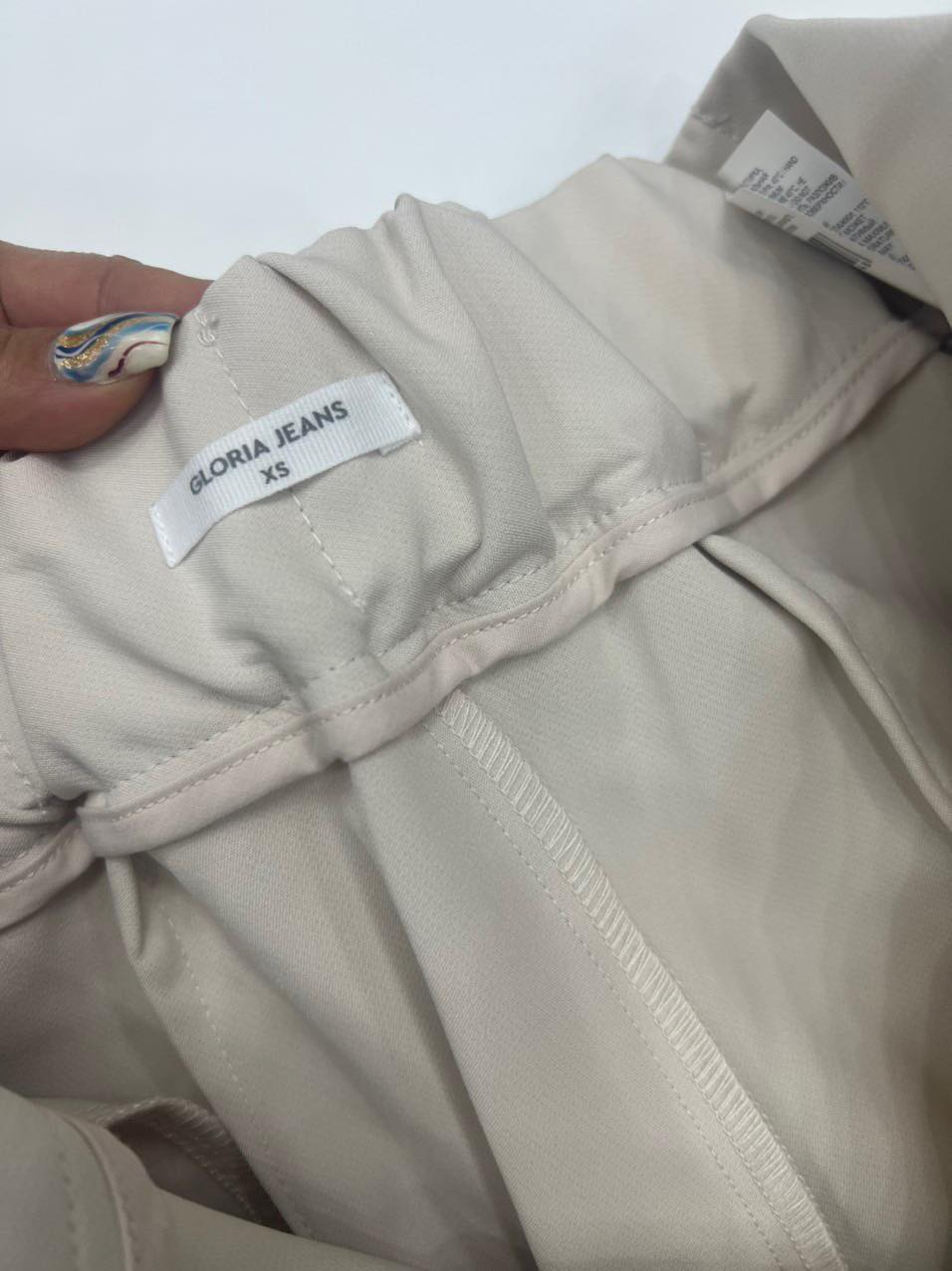 QUAN NU GJ Q11_thumbnail_2