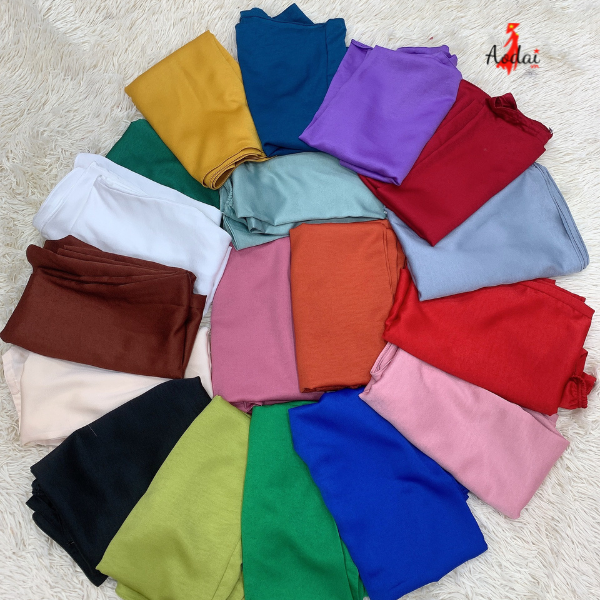 GT1-Áo dài Gấm màu Đỏ ĐÔ thêu hoa Sen cổ cao 2cm tay lỡ_thumbnail_1