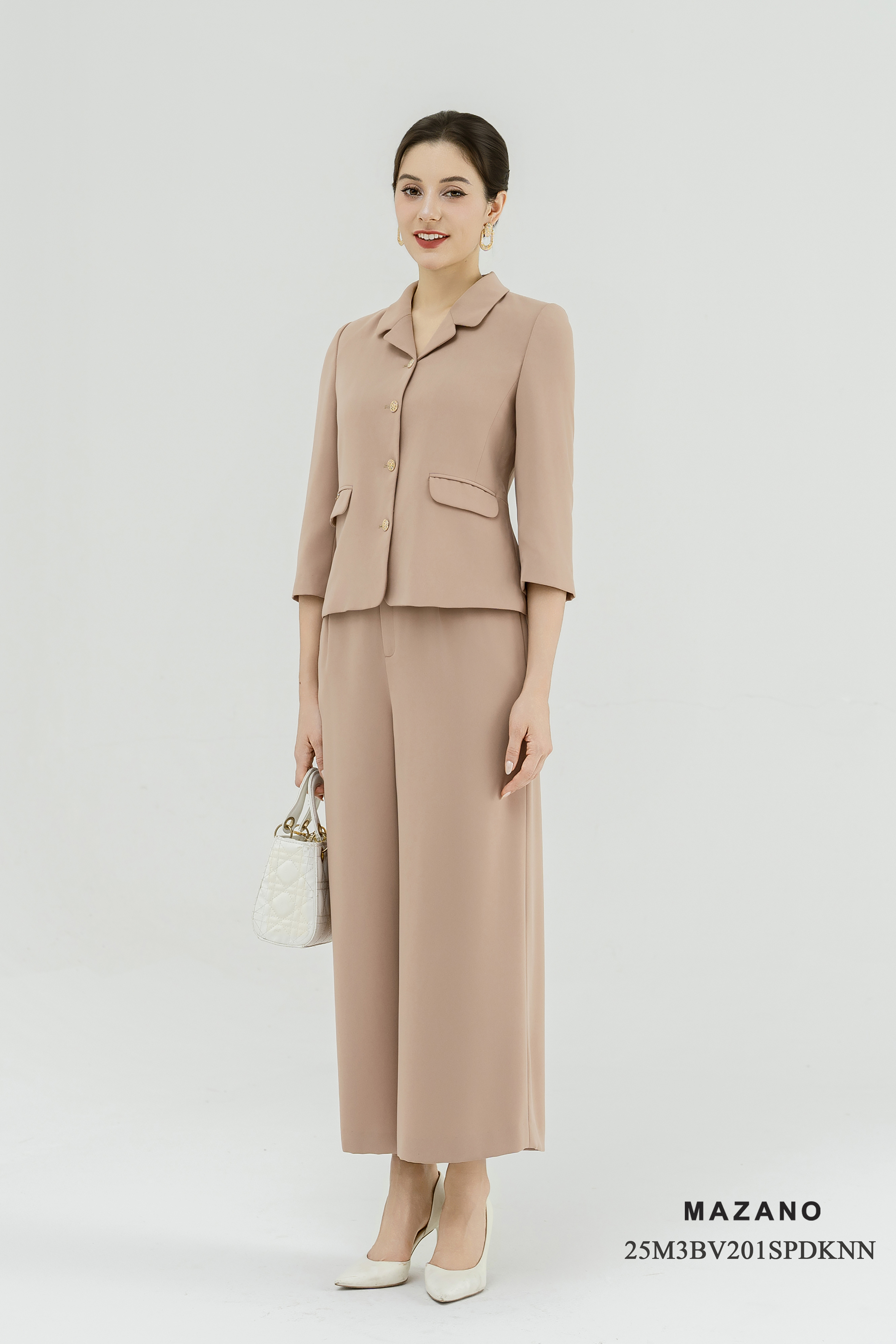 Bộ vest Áo và quần suông Vải tuytsi Cổ 2 ve cách điệu Tay lỡ Dài áo qua eo, Quần dài đến mắt cá_thumbnail_1