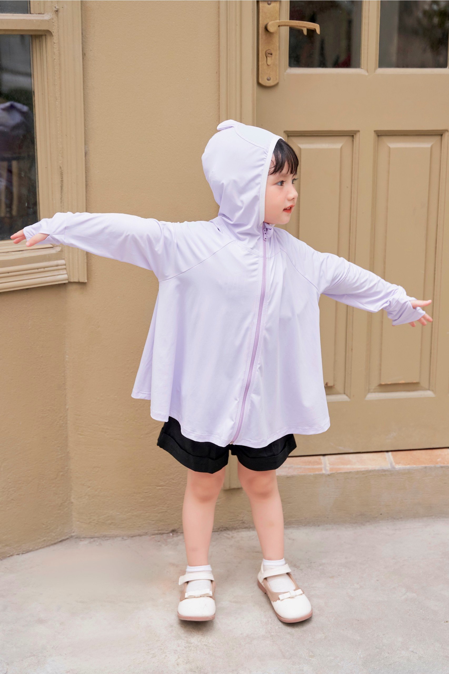 Áo chống nắng cánh dơi