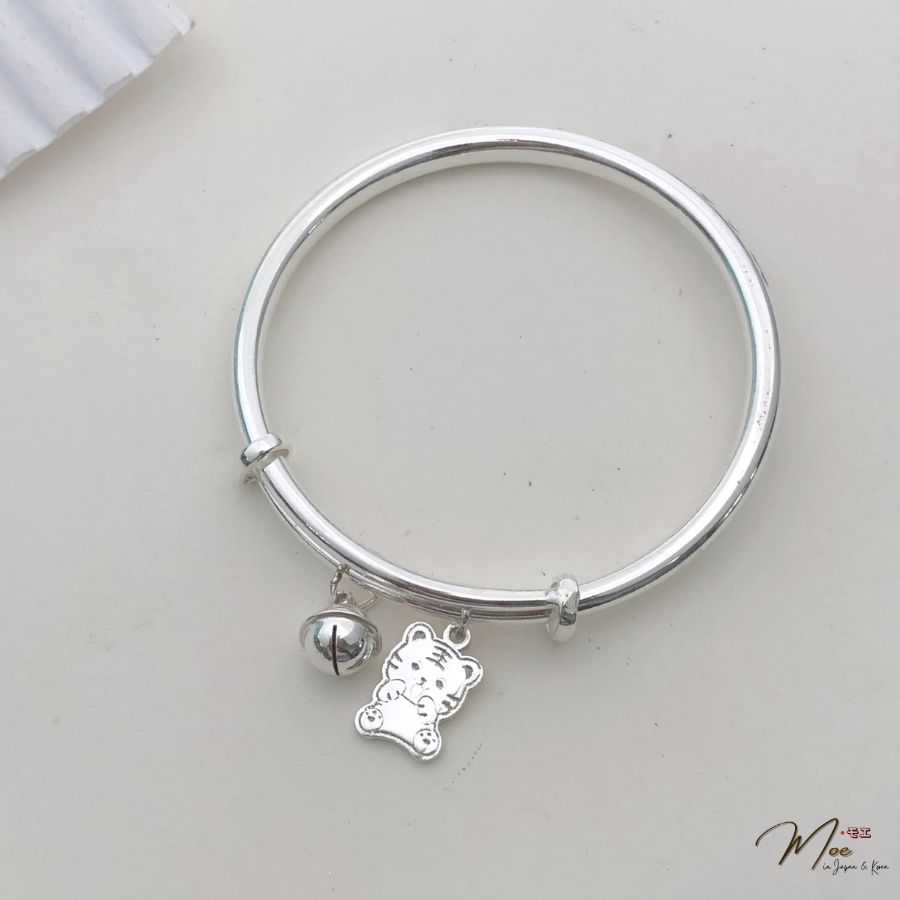 B26 - Lắc tay vòng trơn khắc tên kèm charm_thumbnail_3