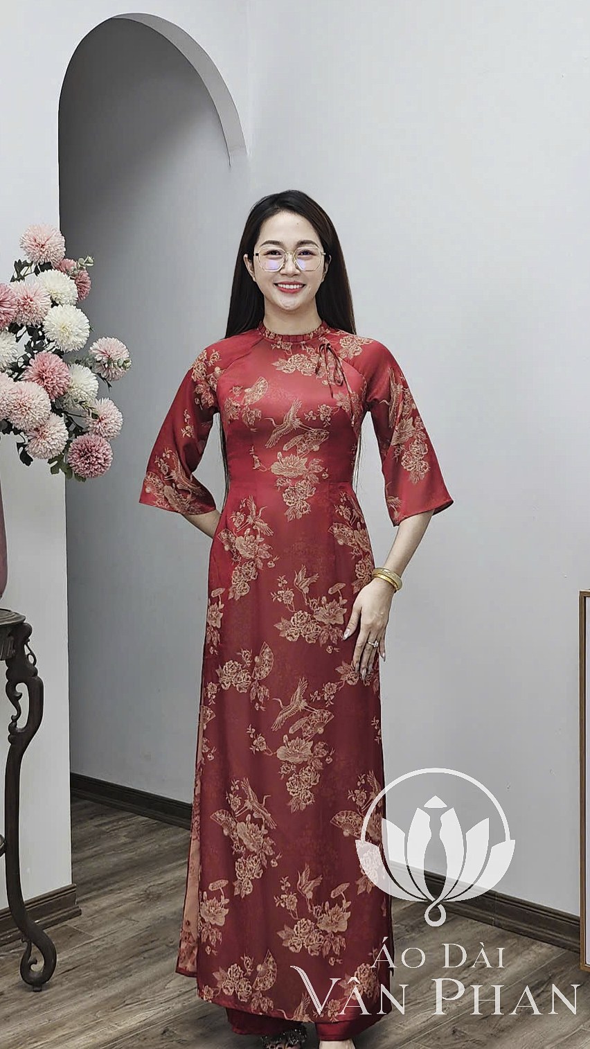 A3068 áo dài cổ xếp li tay loe gấm chim hạc đỏ đô_thumbnail_2