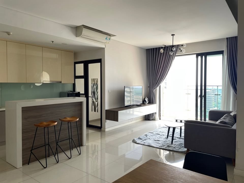 Estella Heights - Full giỏ hàng cho thuê căn họ 2PN, đầy đủ nội thất, dt lớn ban công thoáng mát 