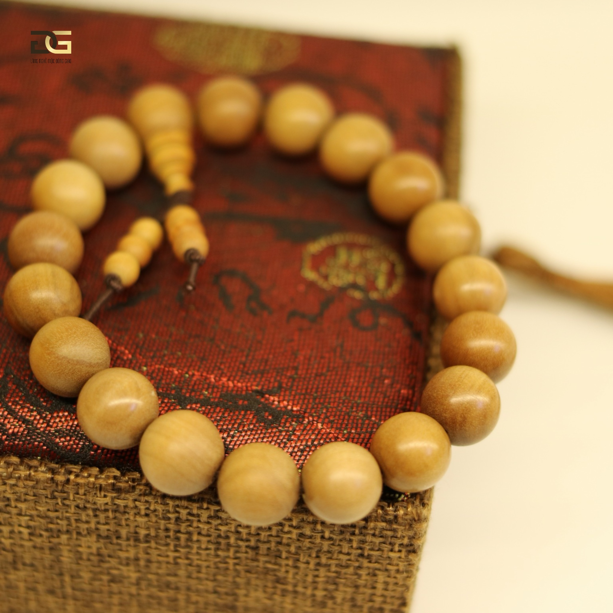 10mm (19 Hạt) Vòng Tay Đàn Hương Rừng Ấn Độ_thumbnail_4