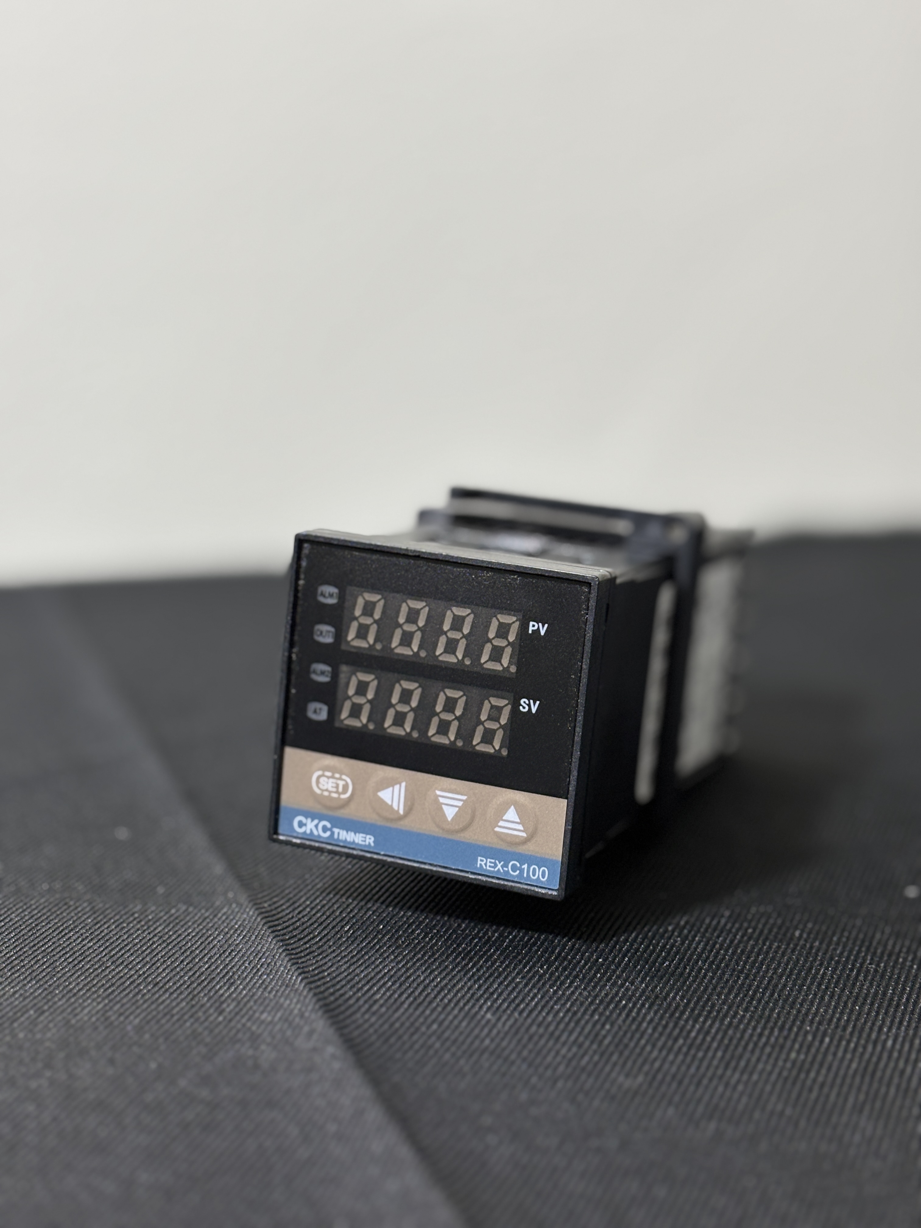 HEAT MONITOR UNIT/ TEMP CONTROLLER