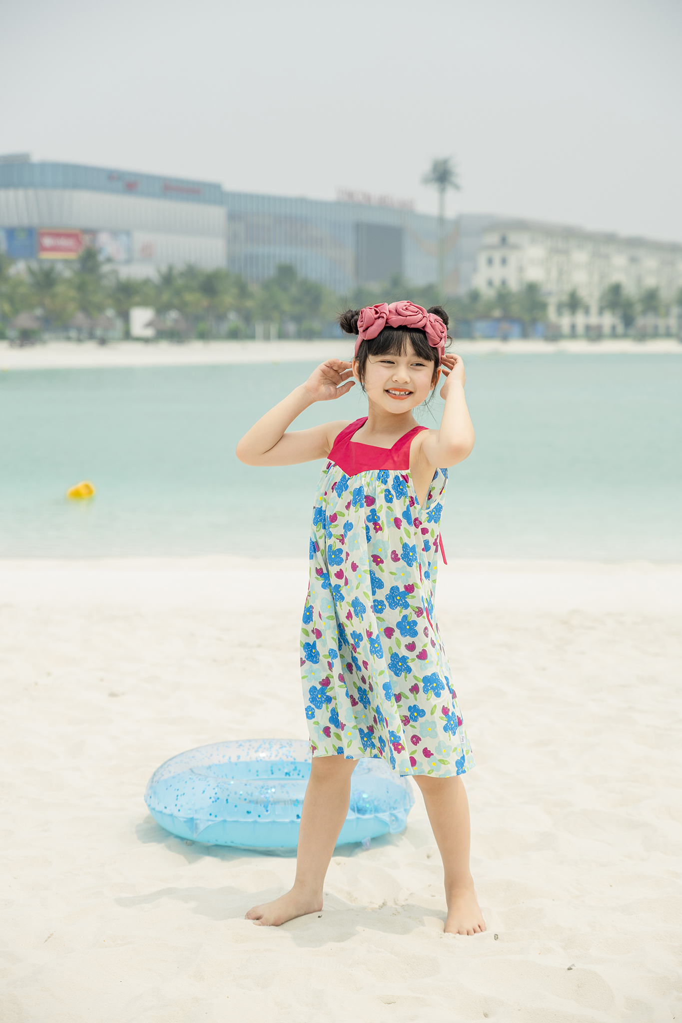 Váy họa tiết cổ vuông sát nách phối màu_thumbnail_2