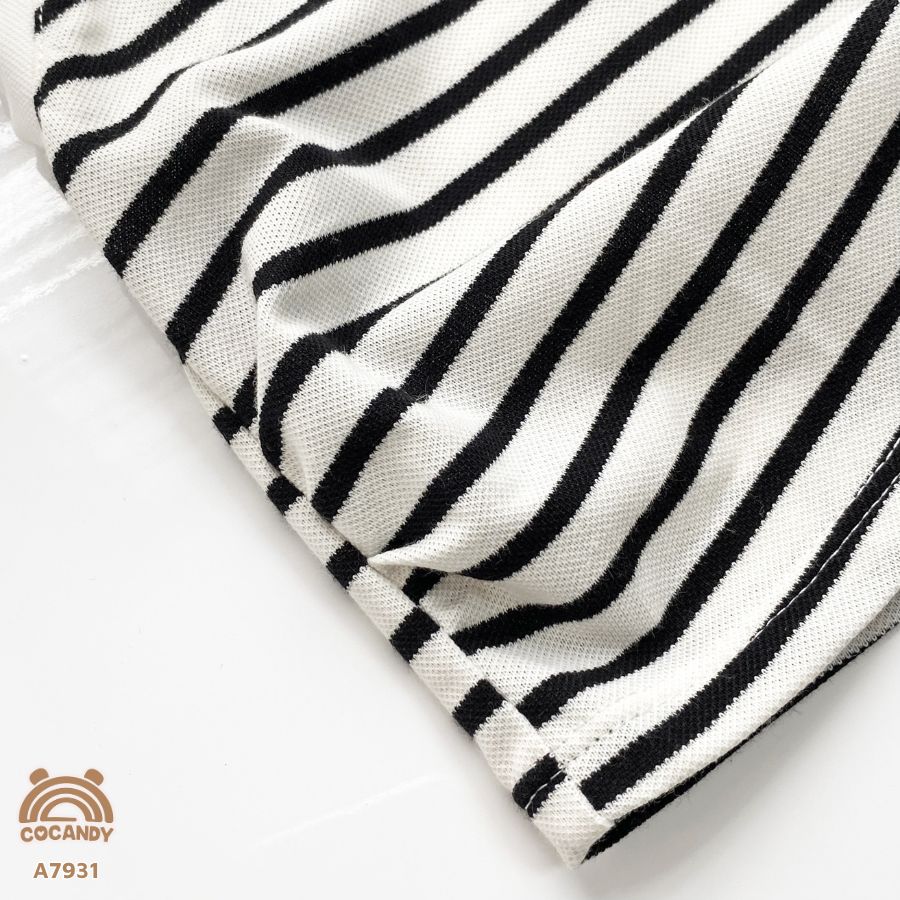 Áo cộc kẻ ĐEN sát nách cổ bẻ phối mèo đen_thumbnail_6