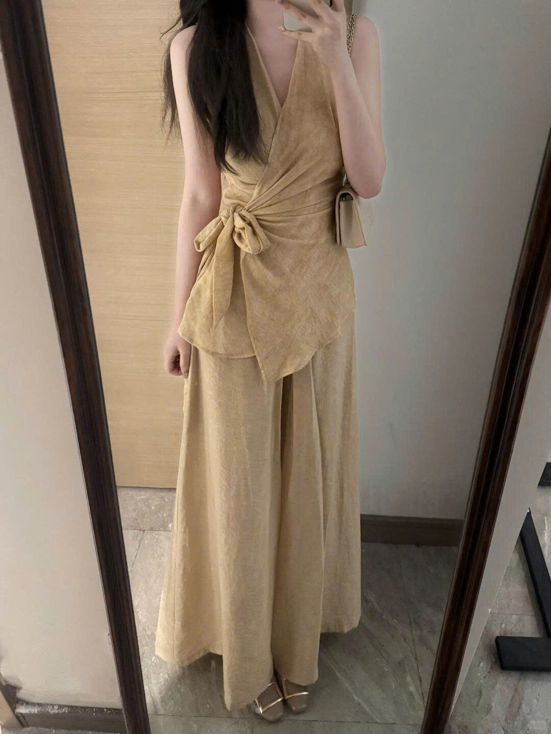 THẮT NƠ EO
