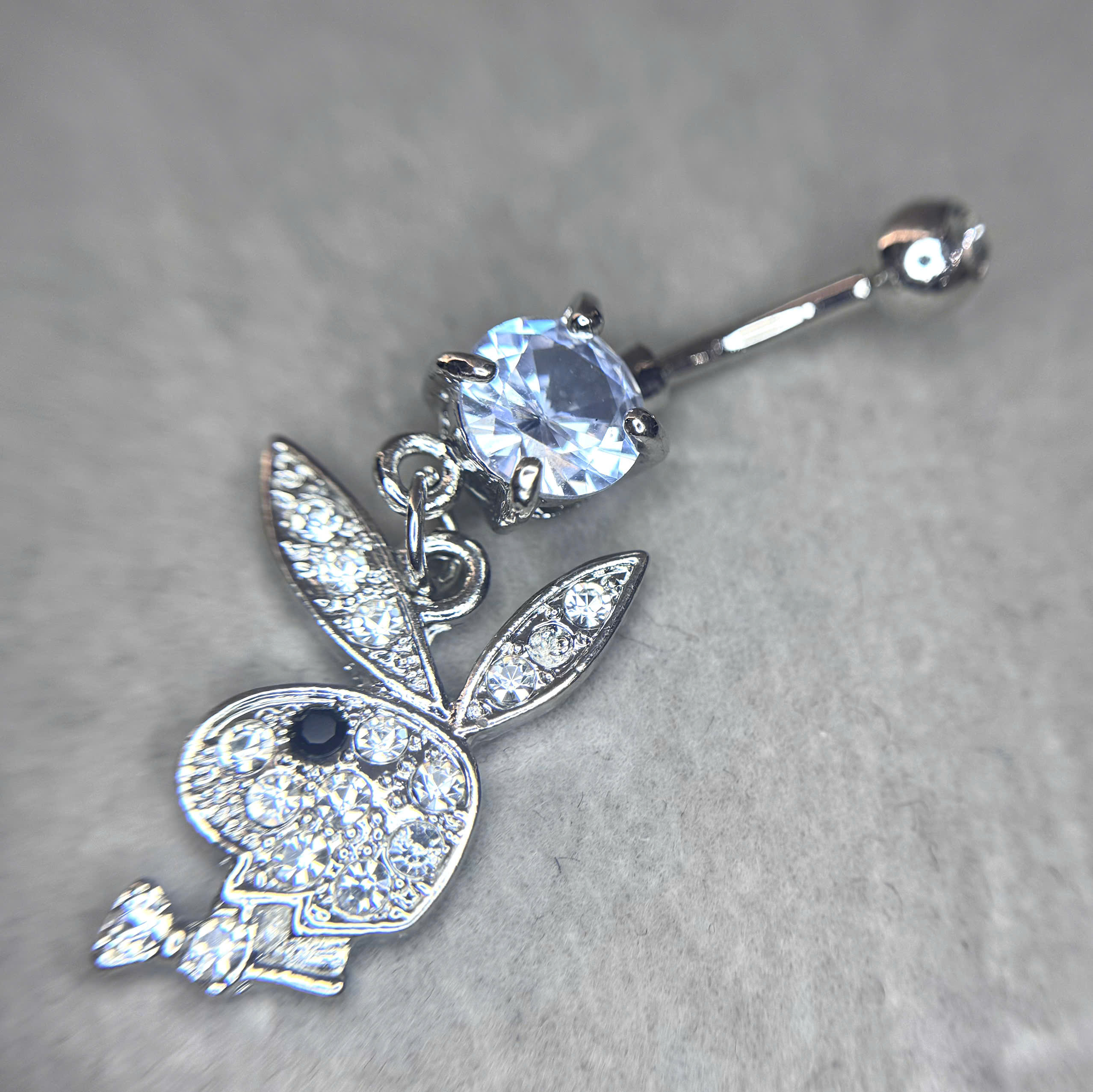 Rốn playboy rơi đá chấu_thumbnail_2