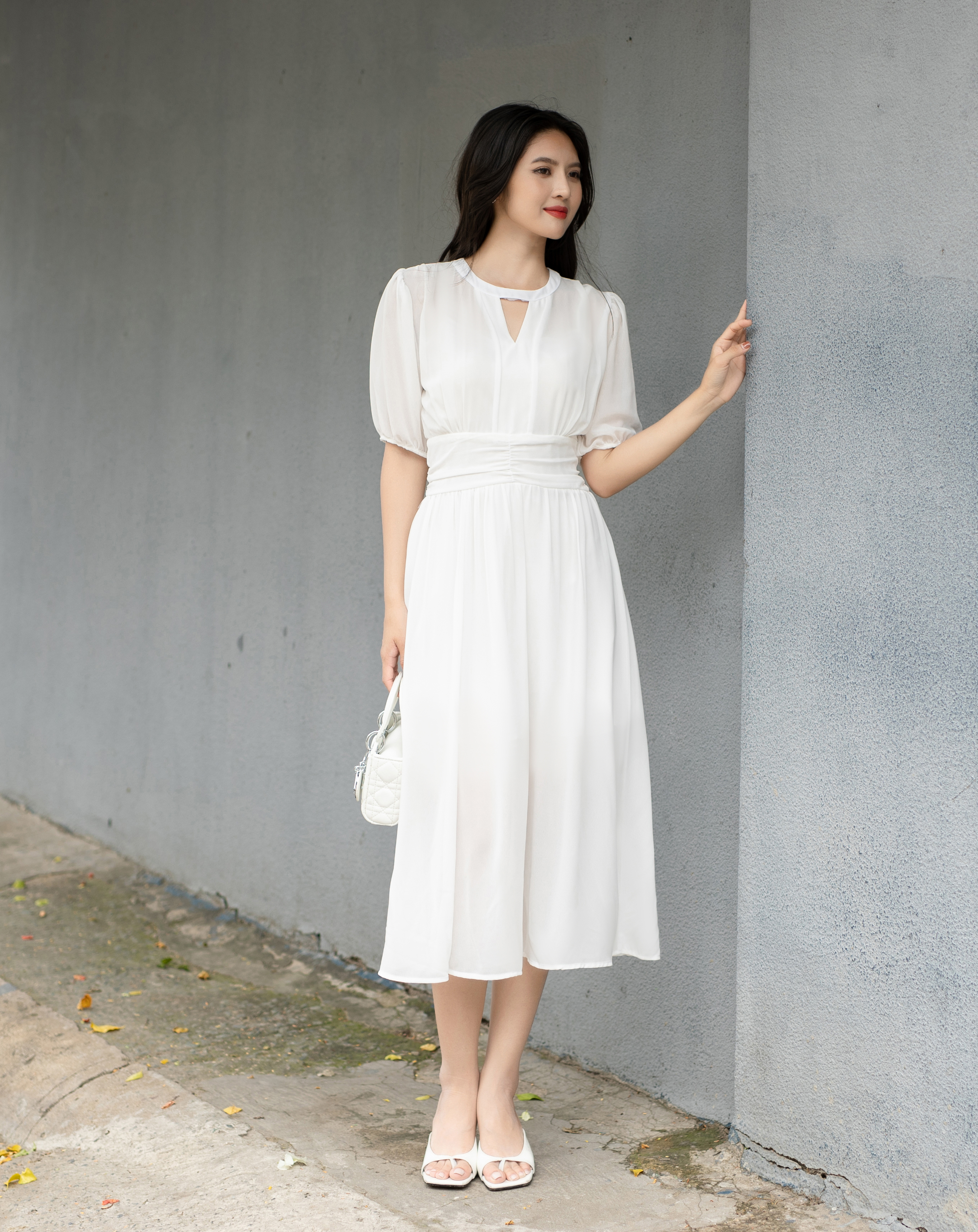 Đầm voan xòe cổ giọt nước xẻ tà xinh xắn_thumbnail_11