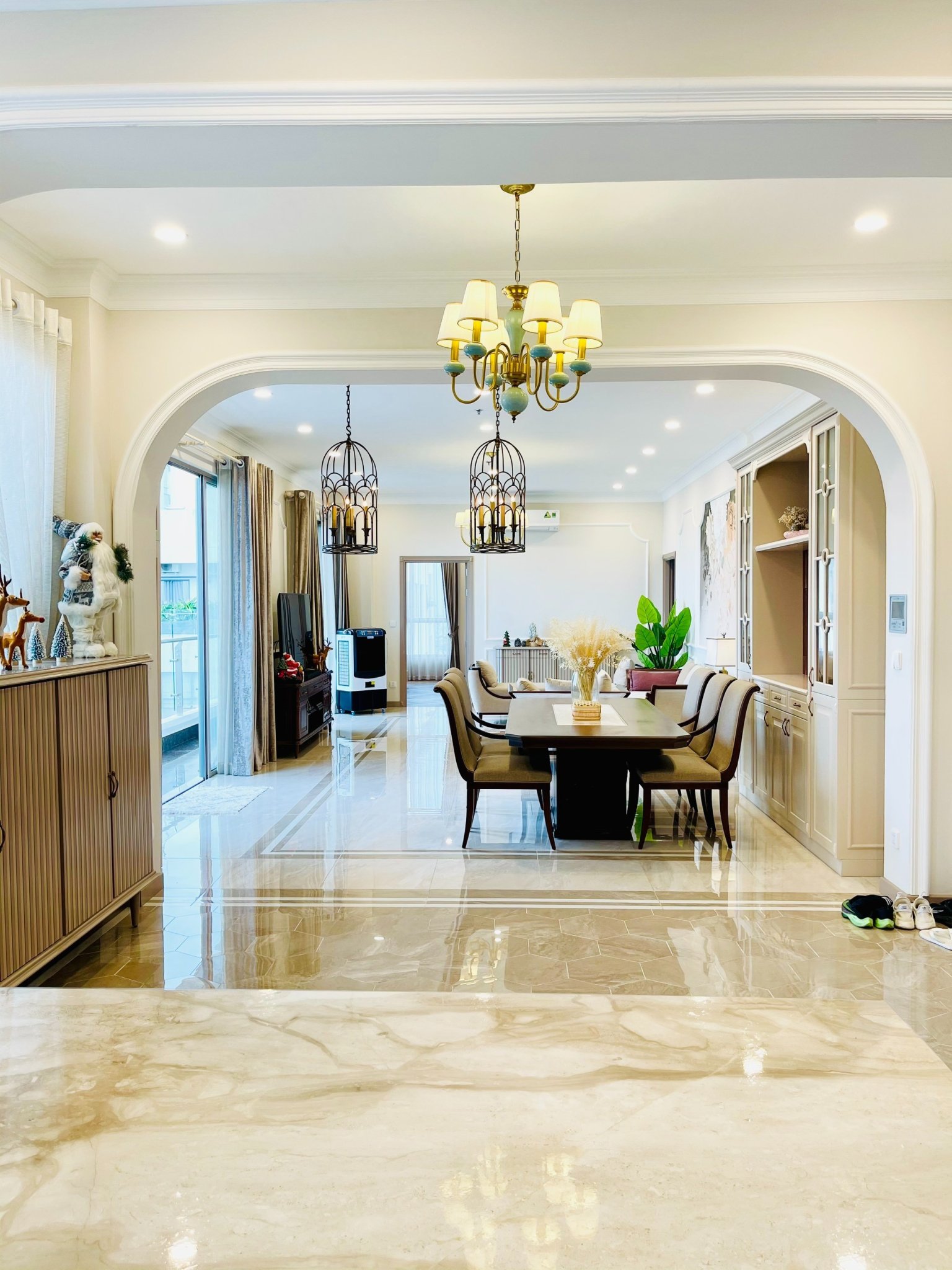 Chính chủ cho thuê căn PenThouse 4PN, 5WC giá 200tr/tháng ( khách thiện chí có thể thương lượng )_thumbnail_1