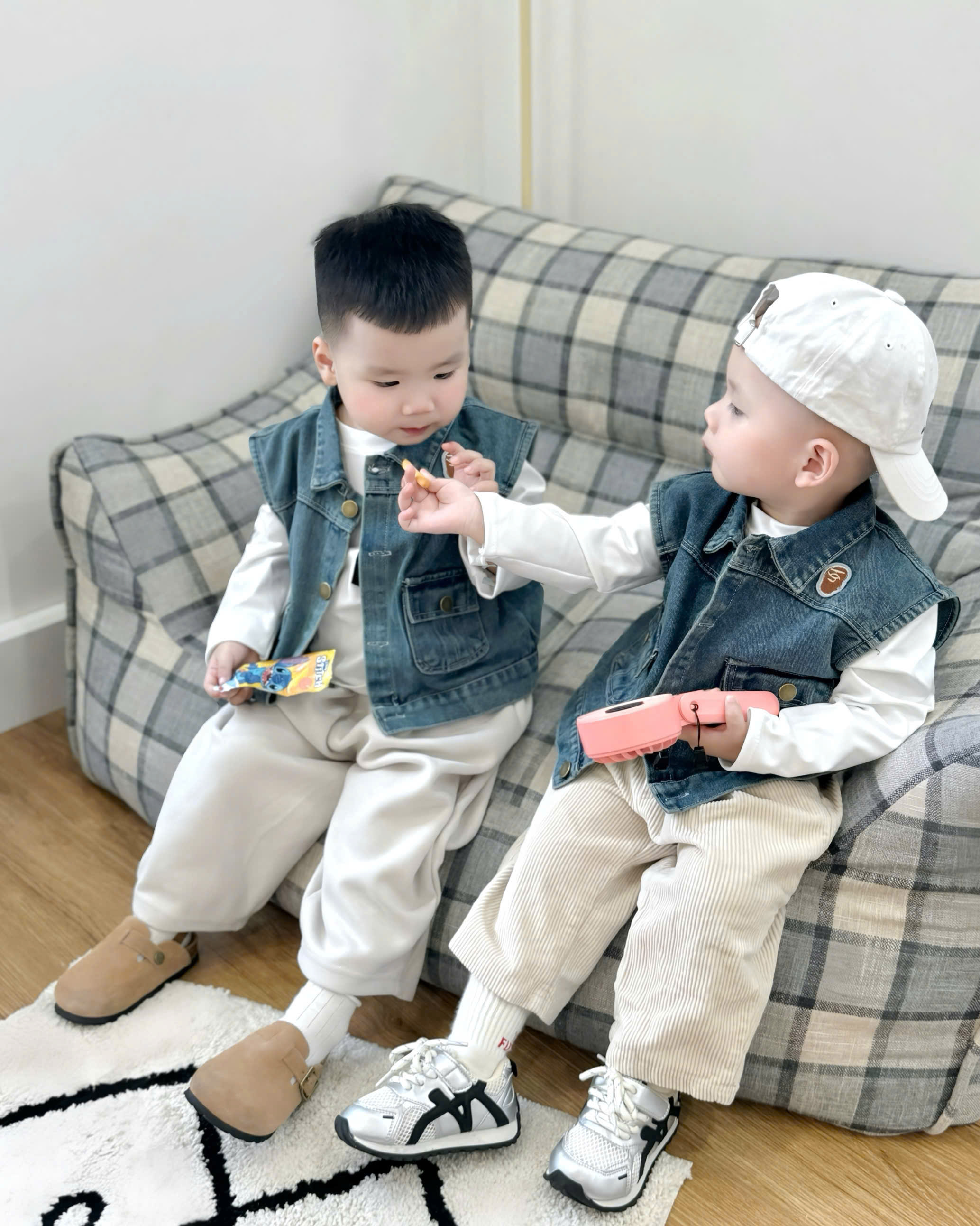 B03 SET GHILE 2 ÁO 1 ÁO BÒ 1 DÀI TAY- A106.244