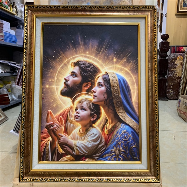 Tranh Gia Đình Thánh Gia cao cấp mẫu 12 (42x52cm)