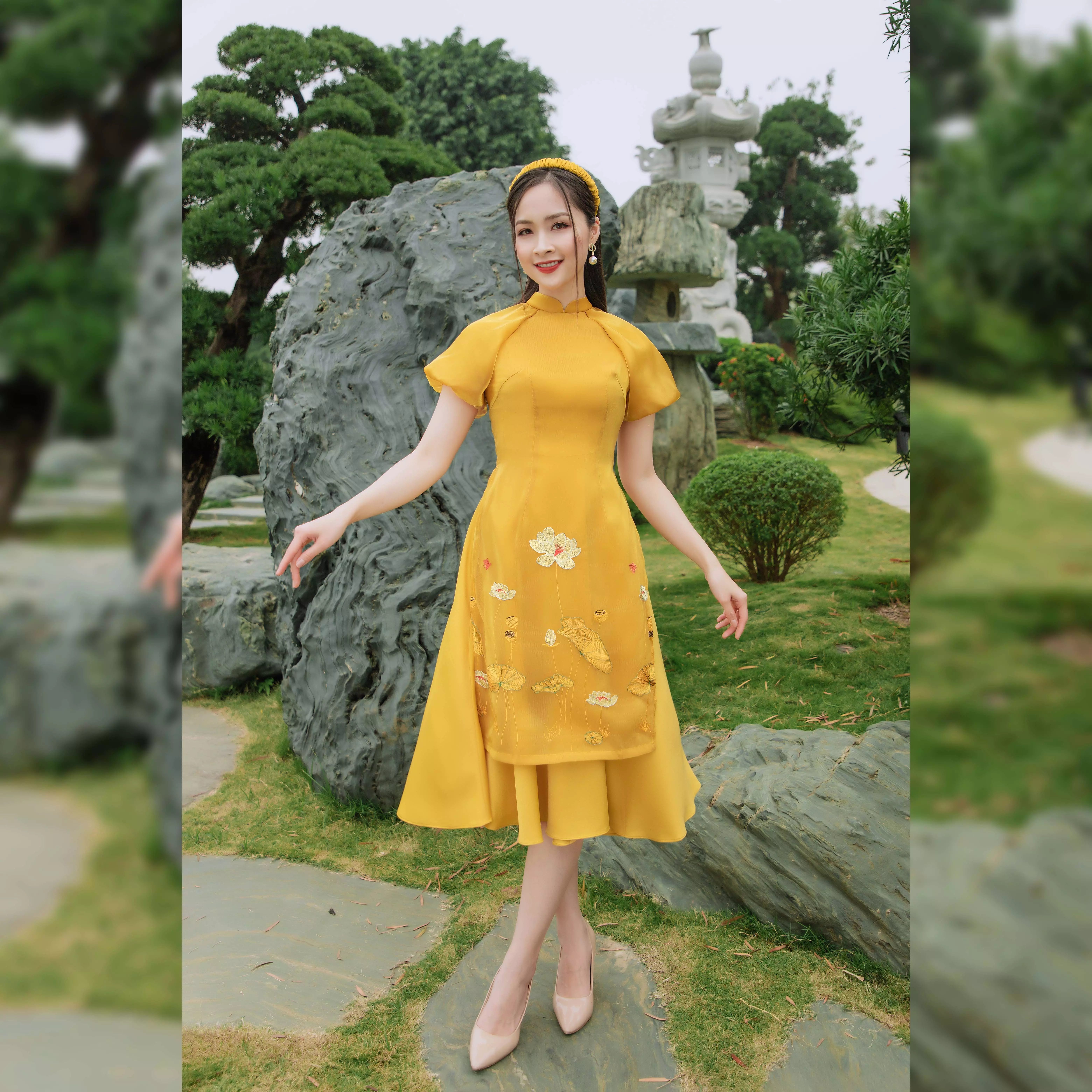 Áo dài hoa sen mẹ_thumbnail_3