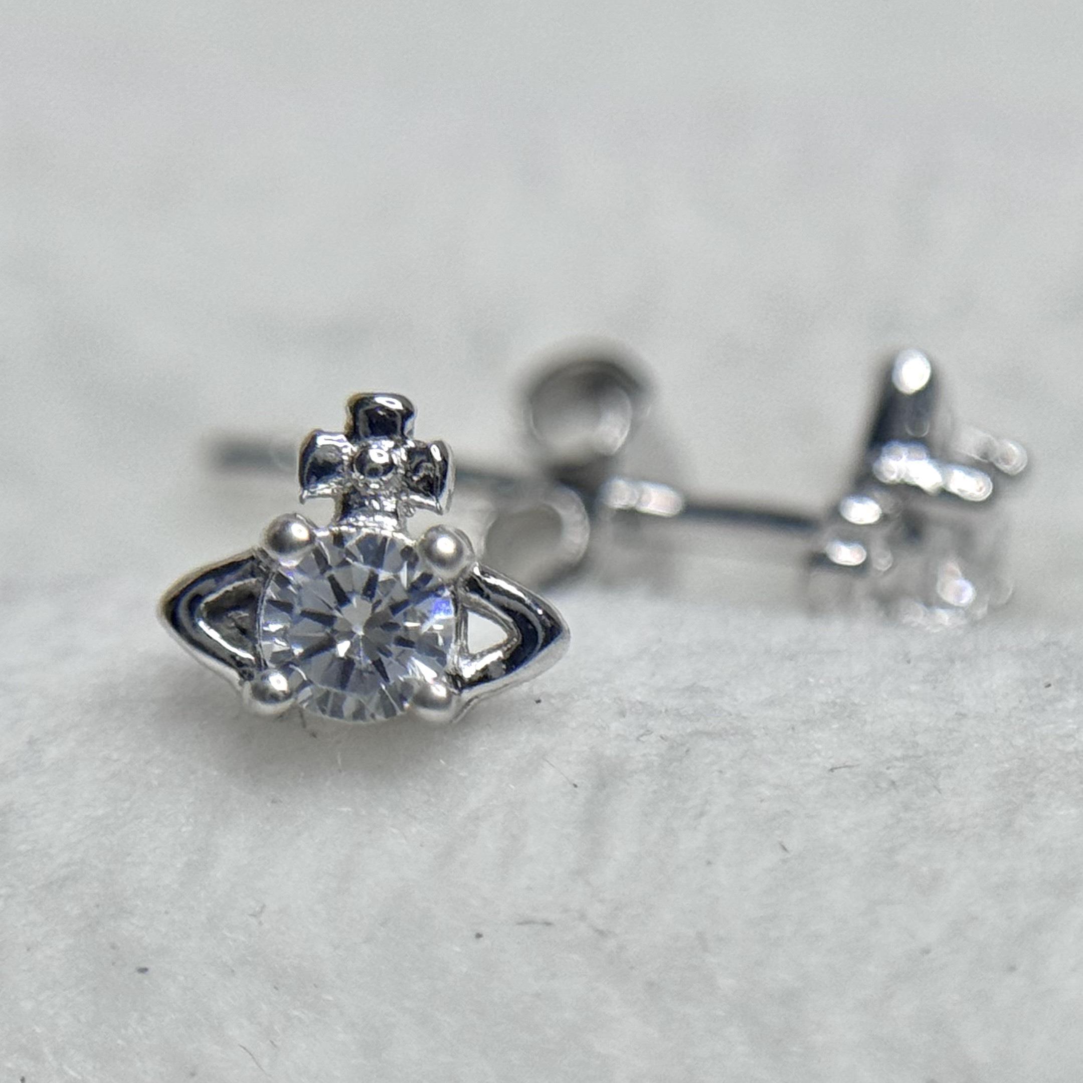 Khuyên kiểu bạc xi bạch kim hành tinh trắng_thumbnail_2