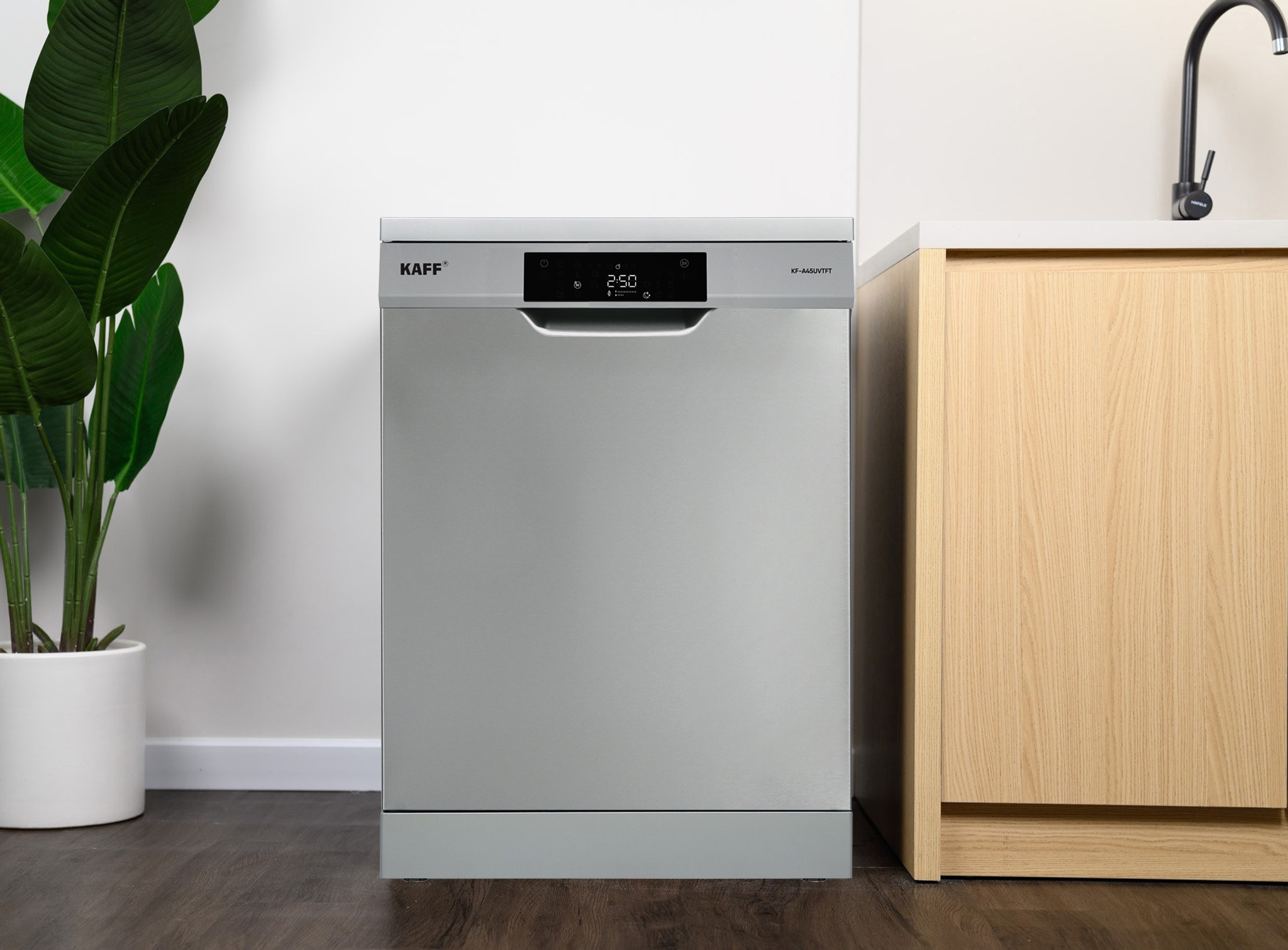 Máy rửa bát 15 bộ Kaff KF-A45UVTFT có thiết kế hình chữ nhật dọc