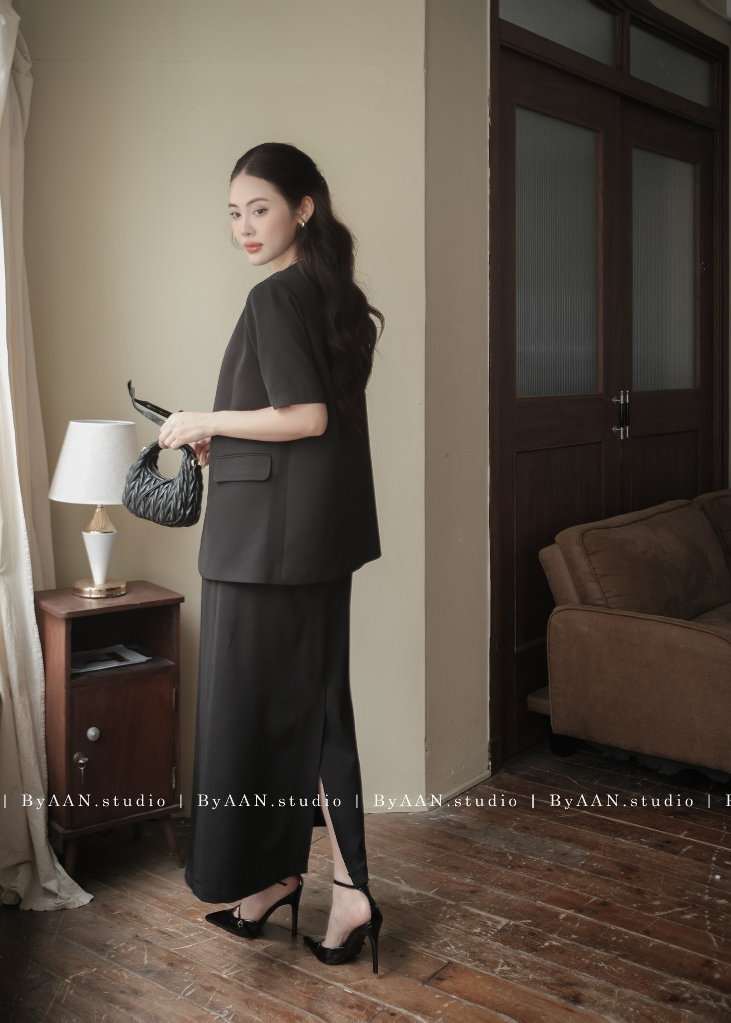 Chân Váy Noir_thumbnail_3